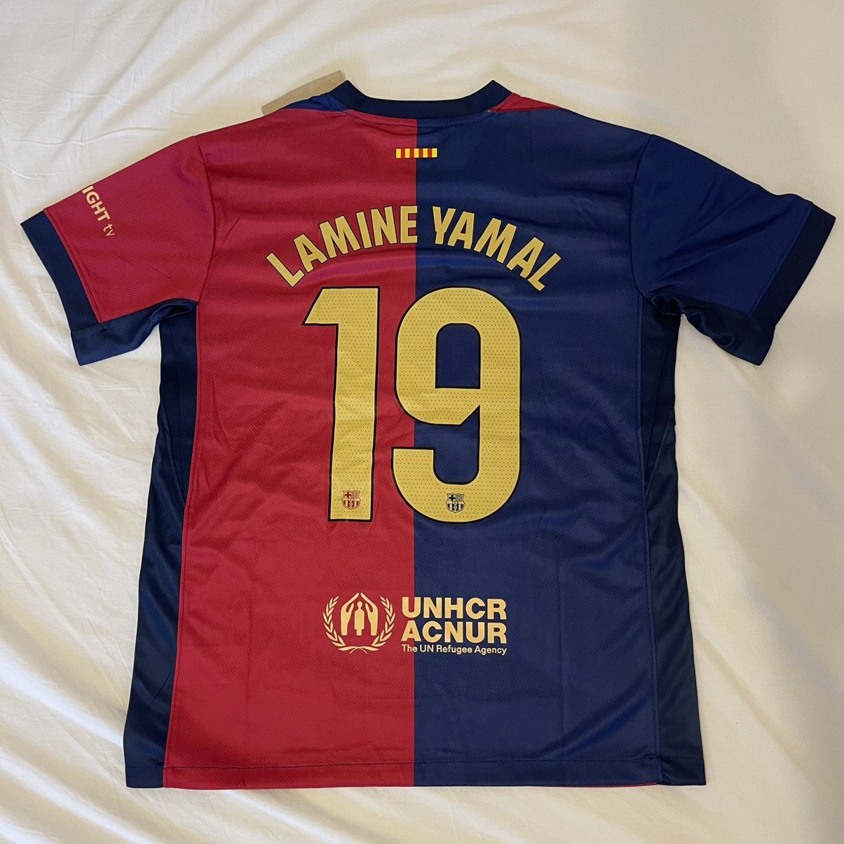 Nike Lamine yamal barcelona jersey size L Size US L / EU 52-54 / 3 - 3 Thumbnail