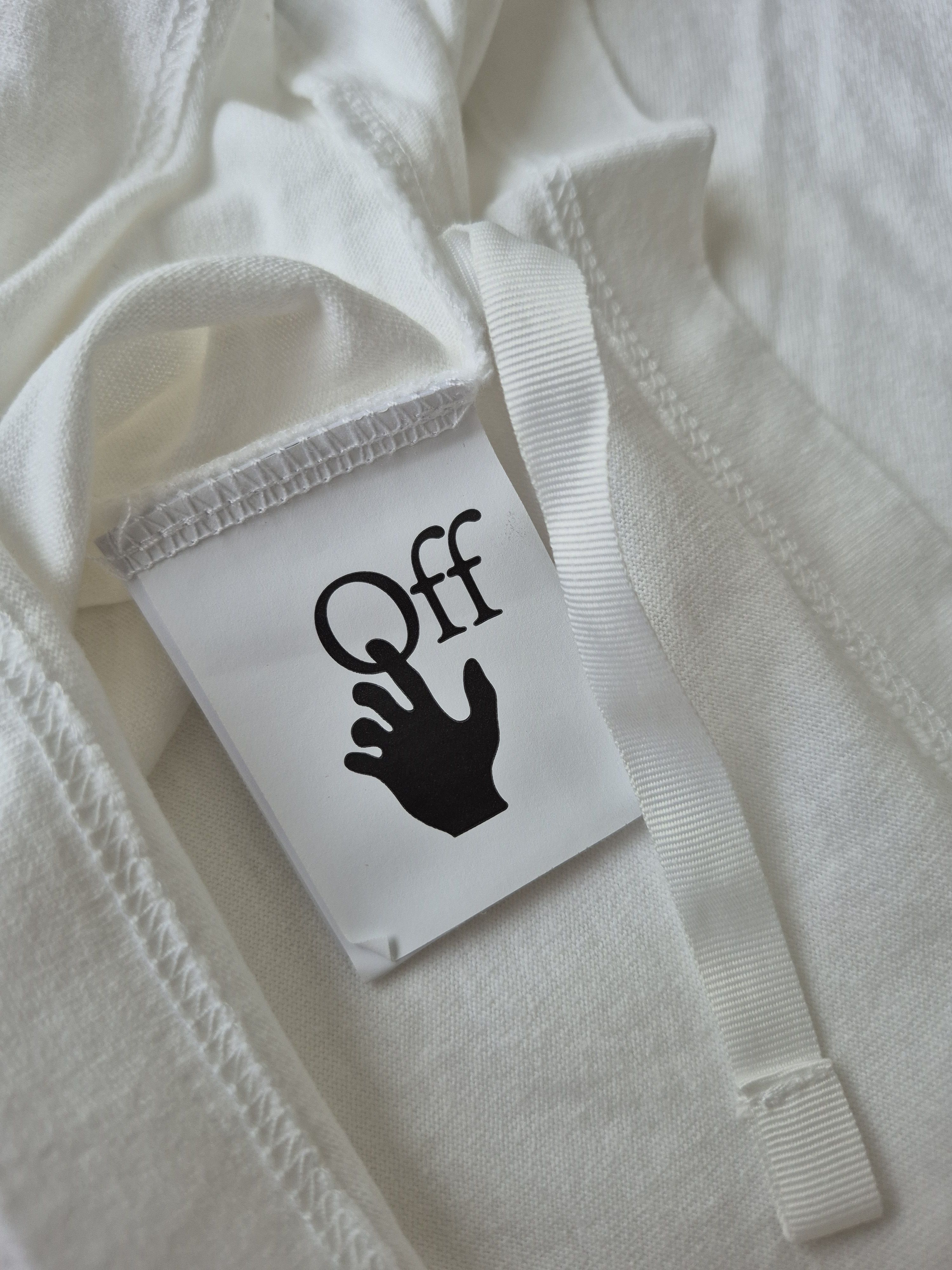 Off-White Off White Hand Logo Arrows Virgil Medium New Size US M / EU 48-50 / 2 - 7 Thumbnail