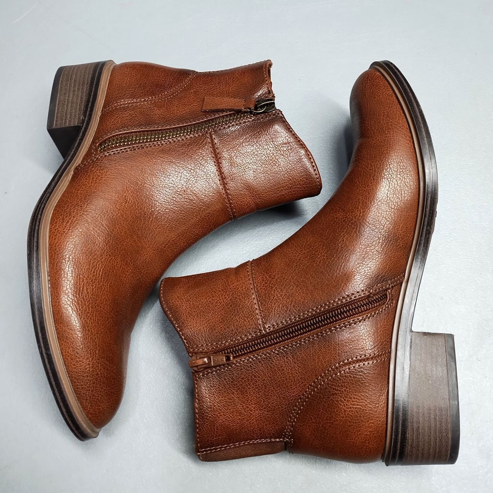 Vintage Baretraps Alona Ankle Boots Womens Size 7M Brown Synthetic Almond Toe Side Zip - Pre-owned, Bootie, Shoes, Easy Slip-On, Casual, Outdoor, 7M Womens Size US 7 / IT 37 - 3 Thumbnail