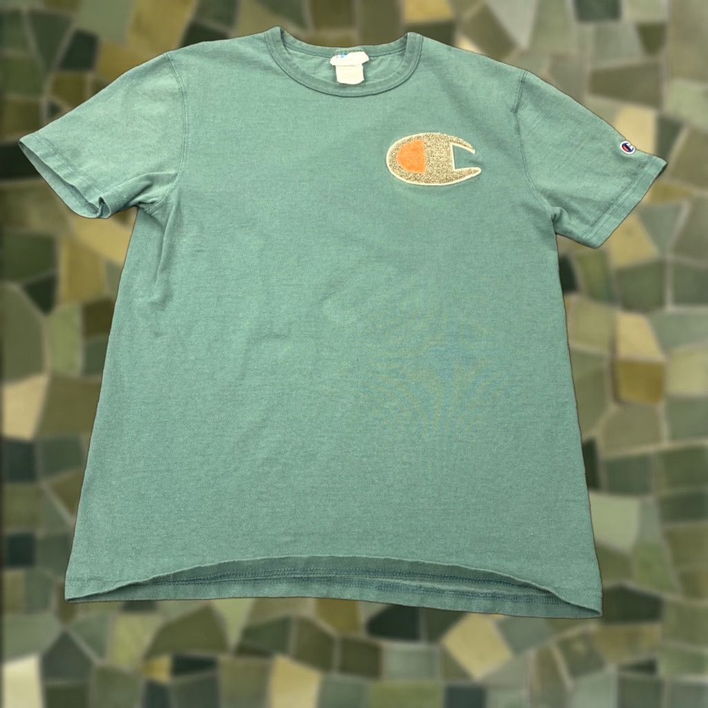 Champion VINTAGE Champion Raised Rug Big C Logo Shirt Mens Small Green Size US S / EU 44-46 / 1 - 1 Thumbnail