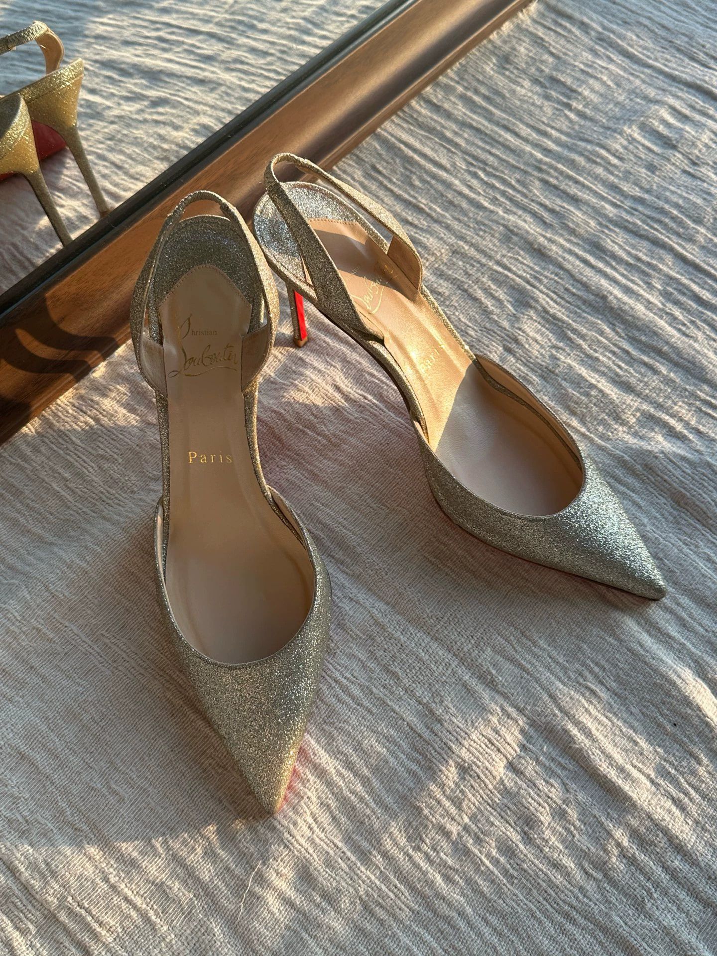Christian Louboutin Christian Louboutin Sequin Red Sole Heels Gold 37.5 Size US 7.5 / IT 37.5 - 5 Thumbnail