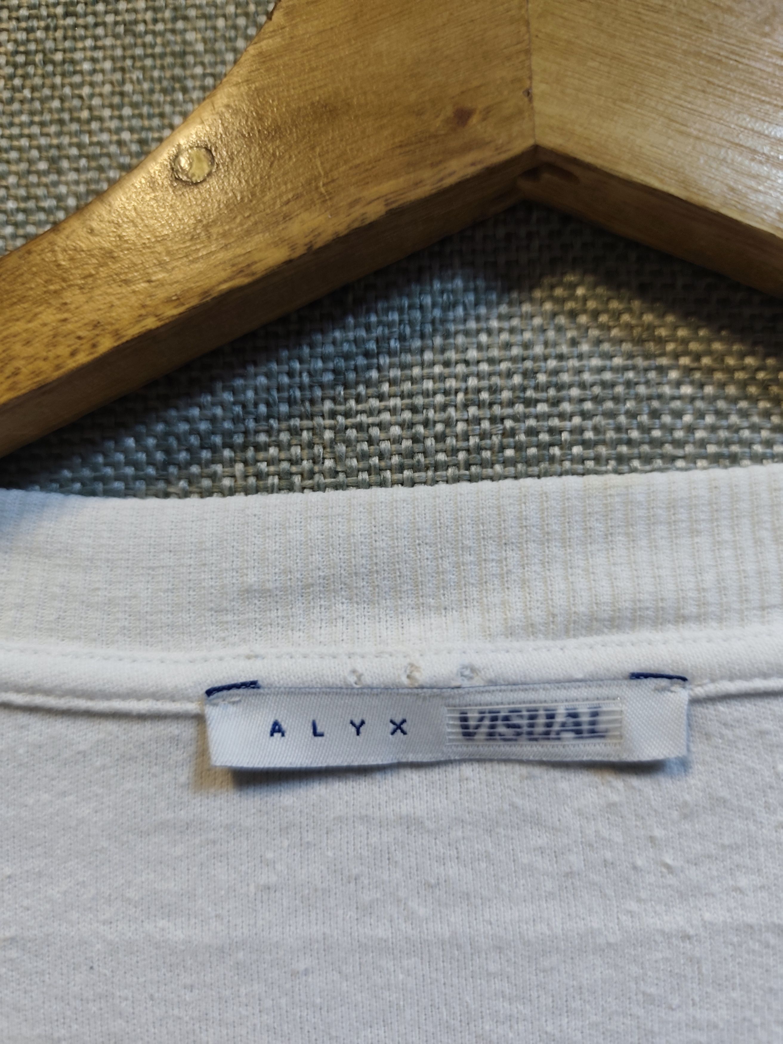 1017 ALYX 9SM 1017 ALYX 9SM Alyx Visual "One Race Human" Graphic T-Shirt Size US XL / EU 56 / 4 - 5 Thumbnail