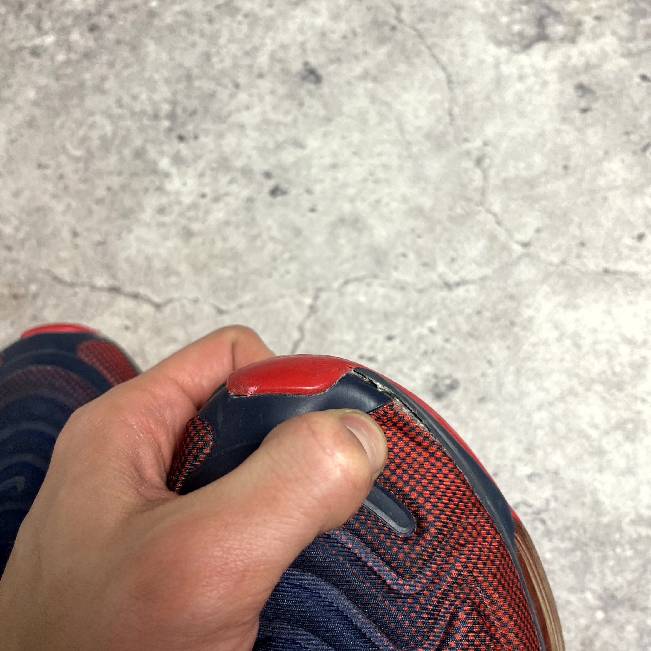 Nike Nike Air Max 720 Navy Red Air Sneakers US8 EU 41 (26cm) Size US 8 / EU 41 - 8 Thumbnail