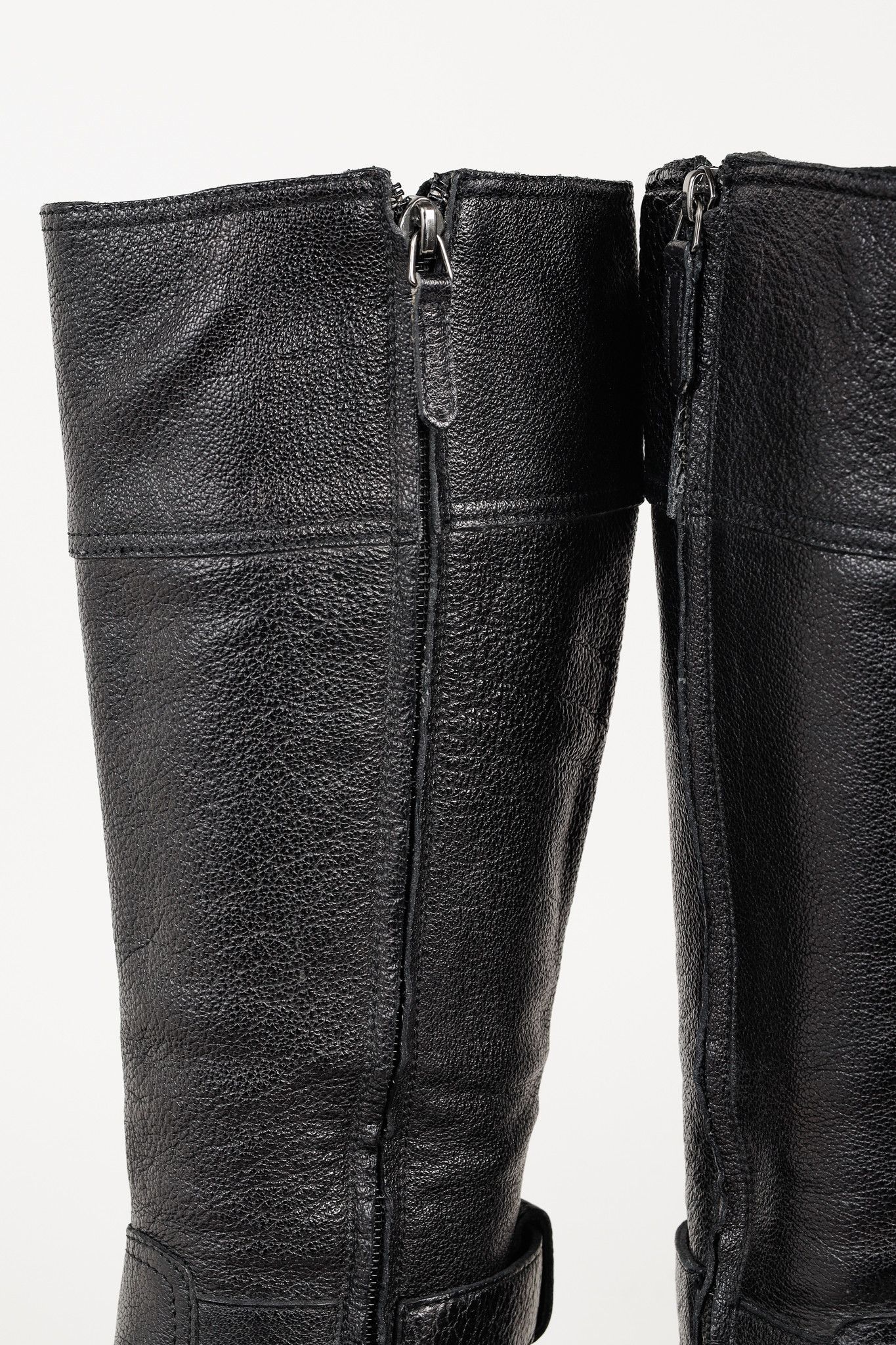 Burberry Burberry Black Grained Leather Buckled Riding Boots Size US 5.5 / IT 35.5 - 10 Thumbnail