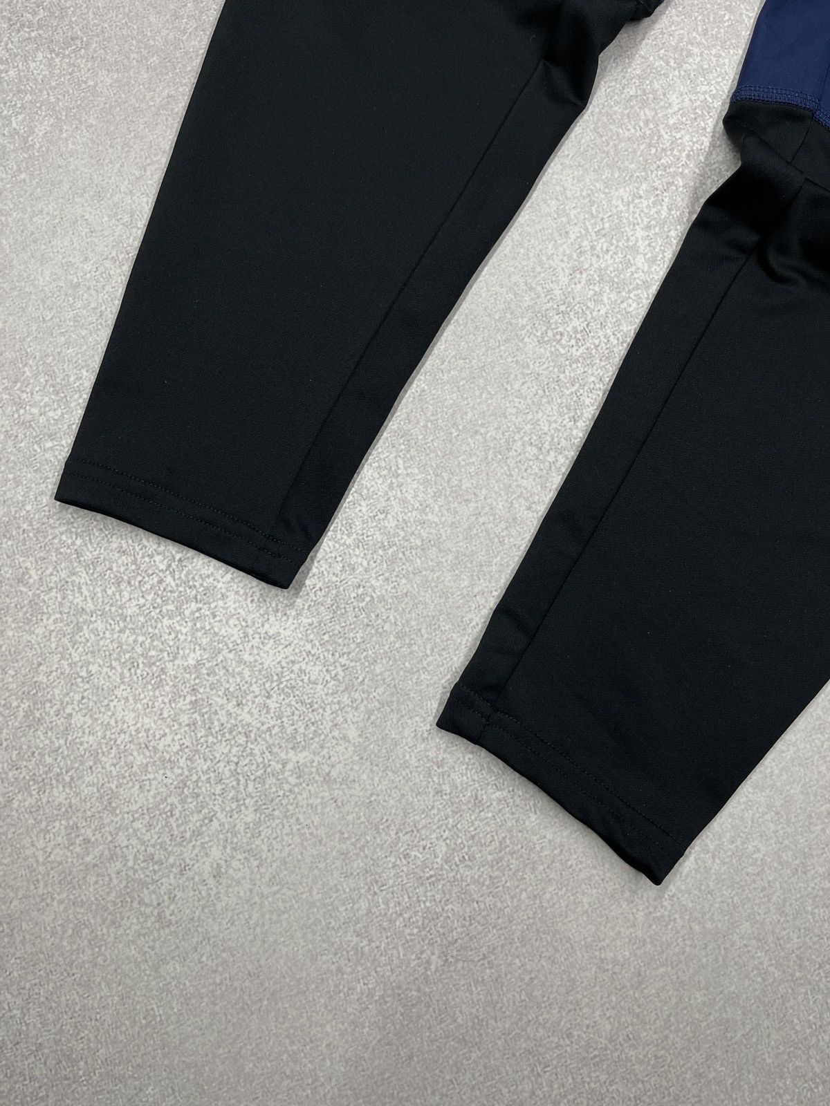 Nike Mens Nike Running Division Essentials Hybrid Sweatpants Size US 30 / EU 46 - 7 Thumbnail