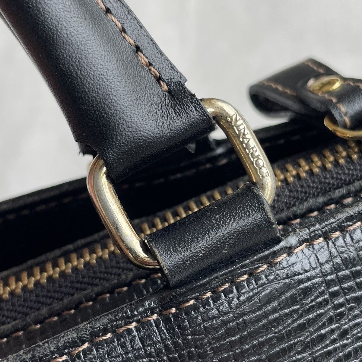 Leather × Nina Ricci Nina Ricci Black Leather Handbag Size ONE SIZE - 13 Thumbnail