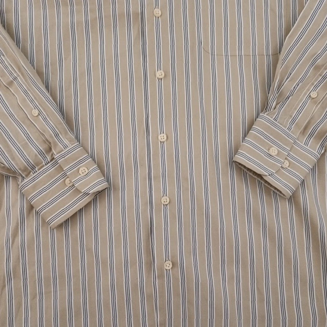 Nautica Nautica Shirt Mens 15 Beige Gray Striped Long Sleeve Button-Down Cotton Men Regular Size 15 Mens Womens? Size US M / EU 48-50 / 2 - 3 Thumbnail