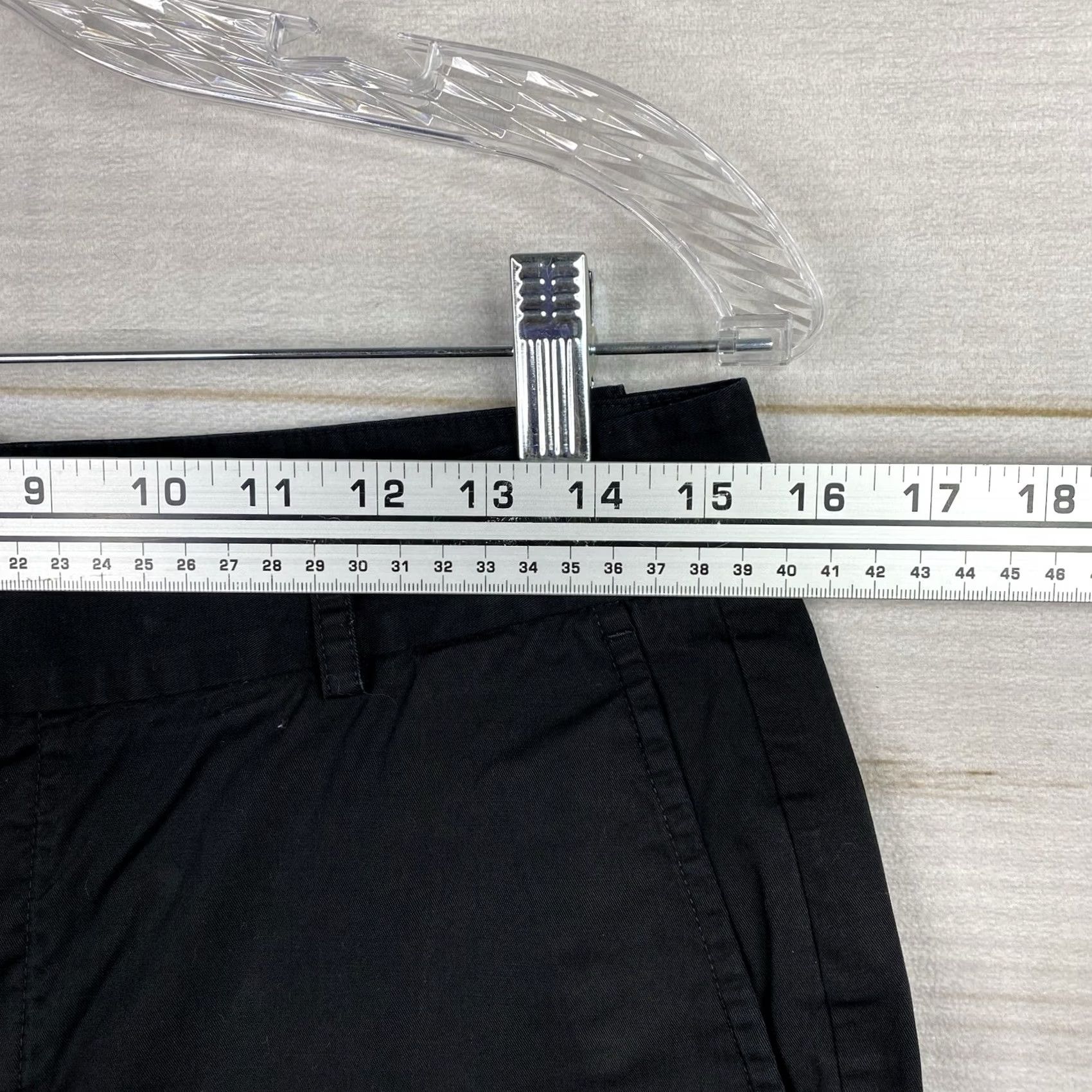 Ralph Lauren VINTAGE Ralph Lauren Golf Shorts Bermuda Flat Front Black 6 Womens Men's? (clarify) Size 28" / US 6 / IT 42 - 3 Thumbnail