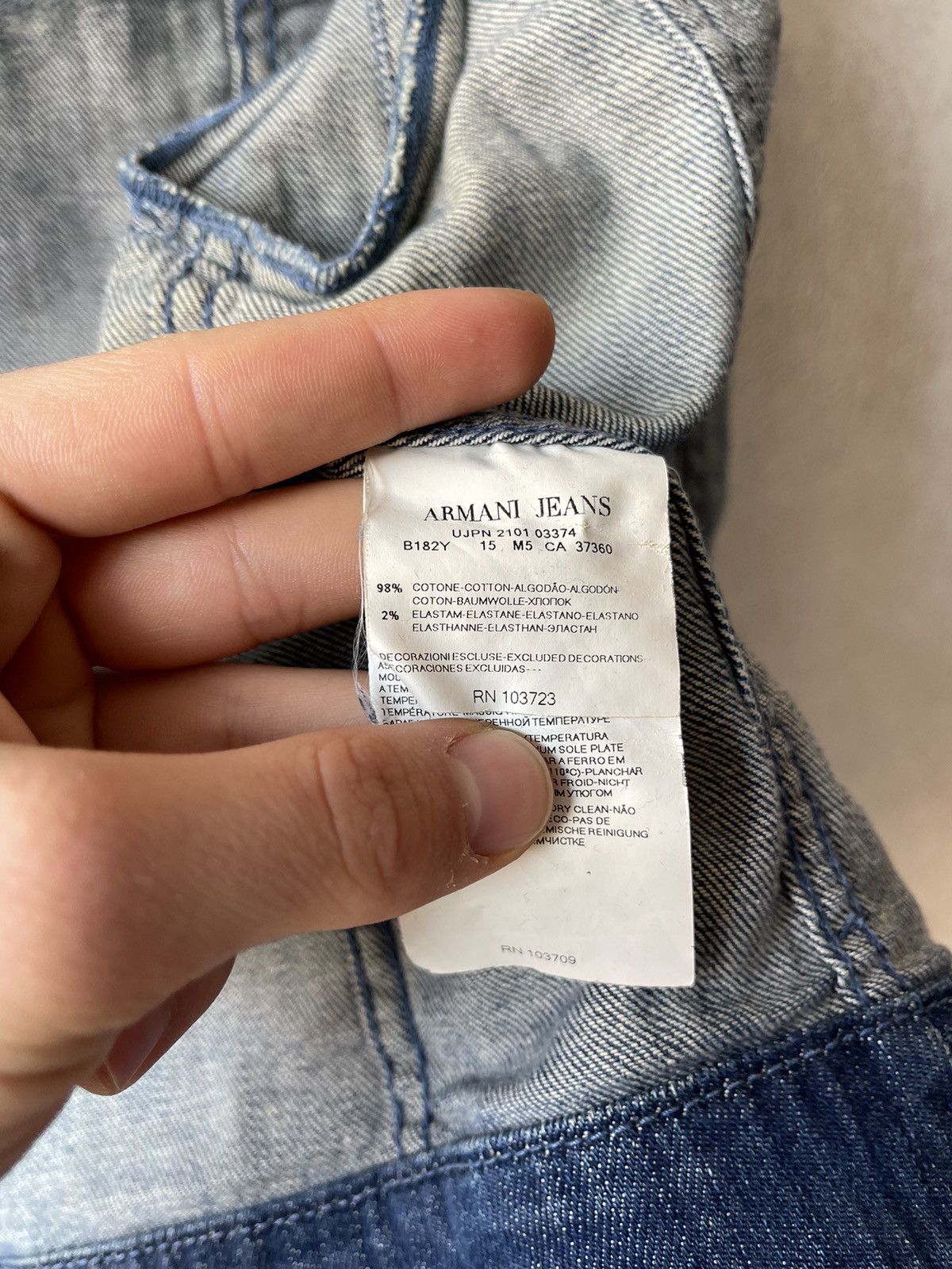 Armani Vintage Armani Jeans Pocket Distressed Denim Jacket y2k Size M / US 6-8 / IT 42-44 - 9 Thumbnail
