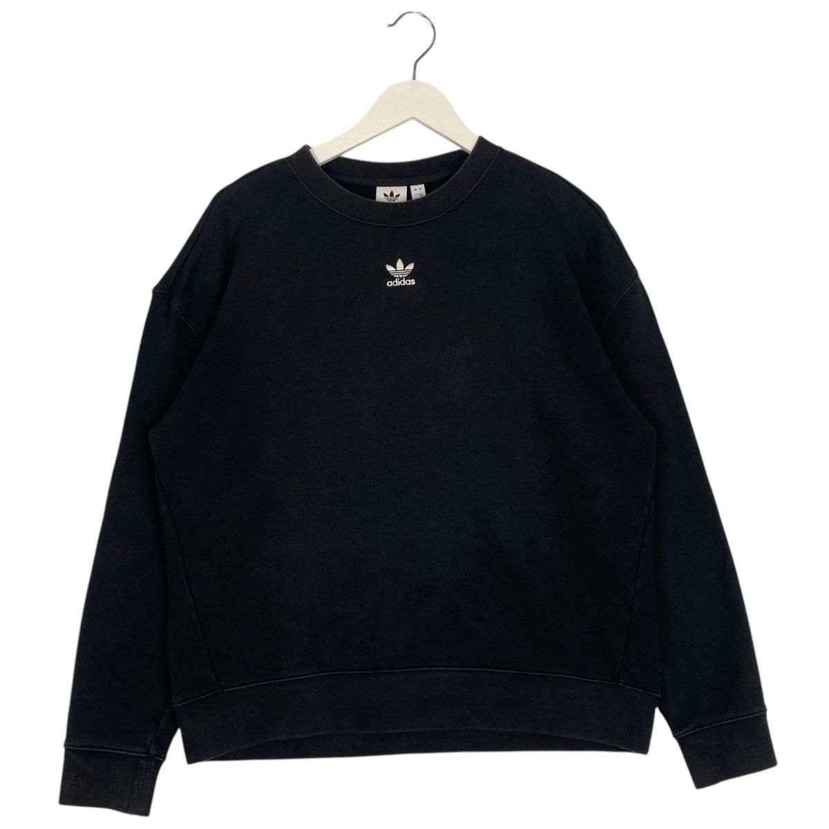 Adidas × Vintage Vintage Adidas Embroidery Crewneck Sweatshirt Black Size M Size US M / EU 48-50 / 2 - 1 Thumbnail