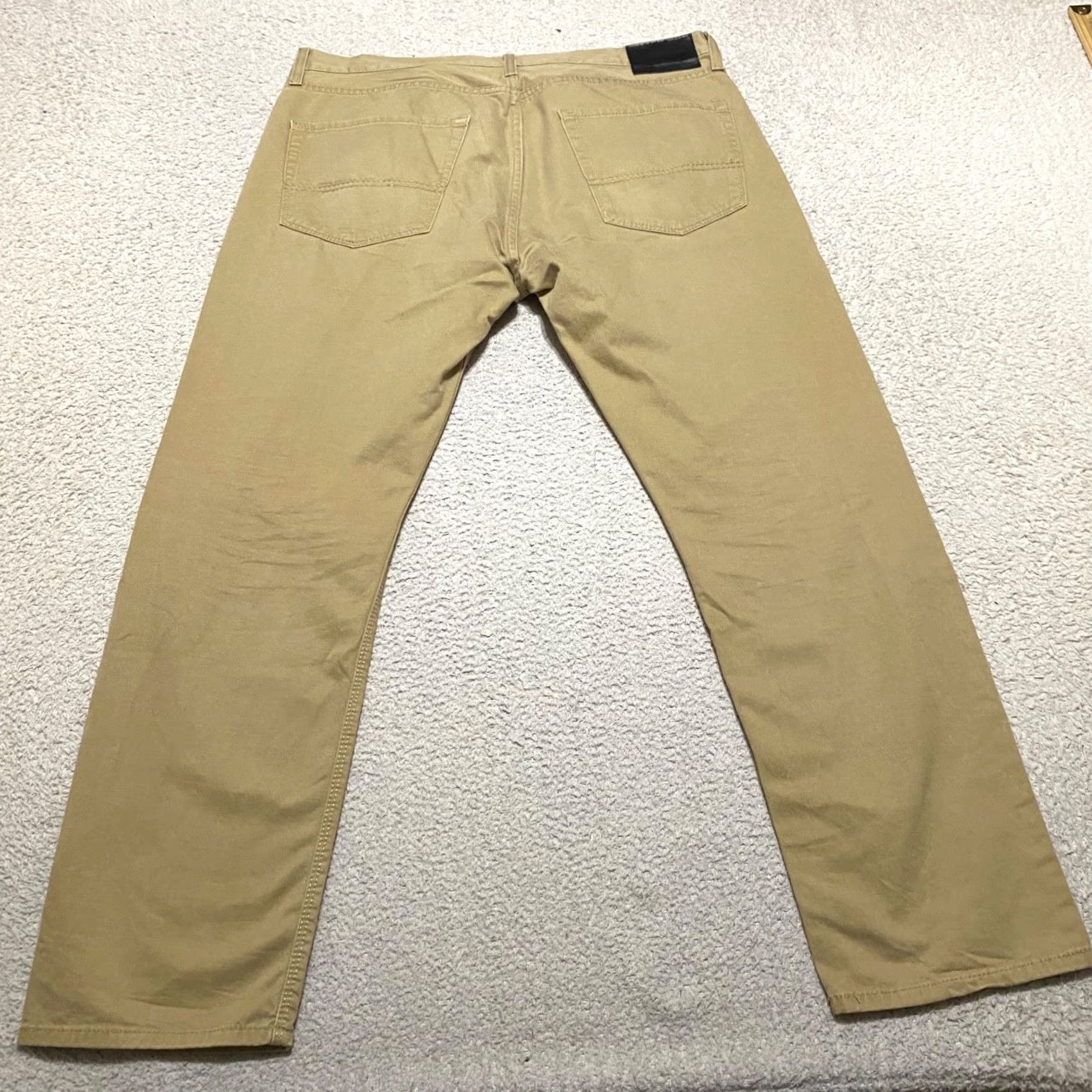 Levi's Levi's Denizen Mens Jeans 36x30 Beige Slim Taper Medium Wash Mid Rise 5-Pocket Denim Cotton Regular Type: Jeans Size US 36 / EU 52 - 2 Thumbnail