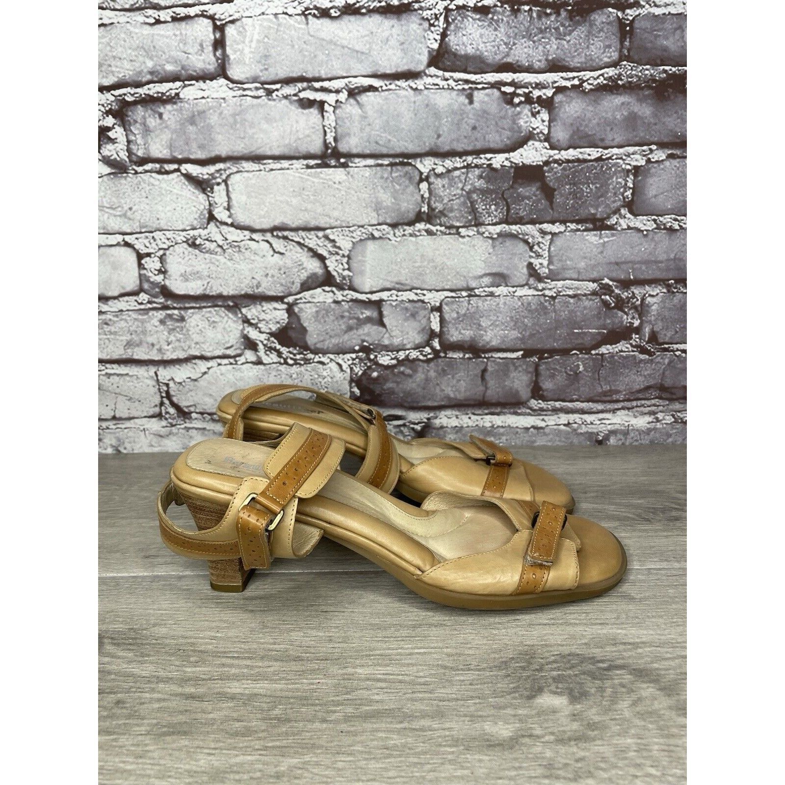 Other Beautifeel Brown Leather Casual Heel Strappy Sandals Women’s Size US 10.5 / IT 40.5 - 15 Thumbnail