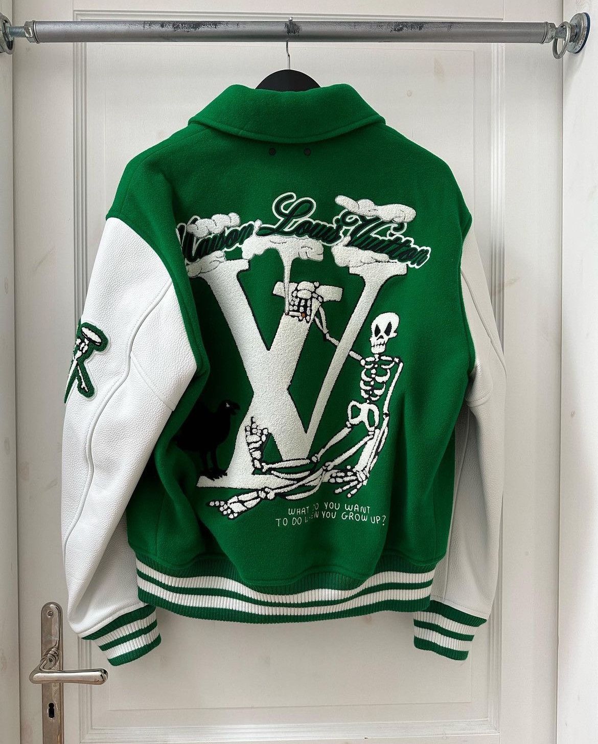Louis Vuitton Louis Vuitton FW21 Green & White Varsity Jacket Size US M / EU 48-50 / 2 - 5 Thumbnail