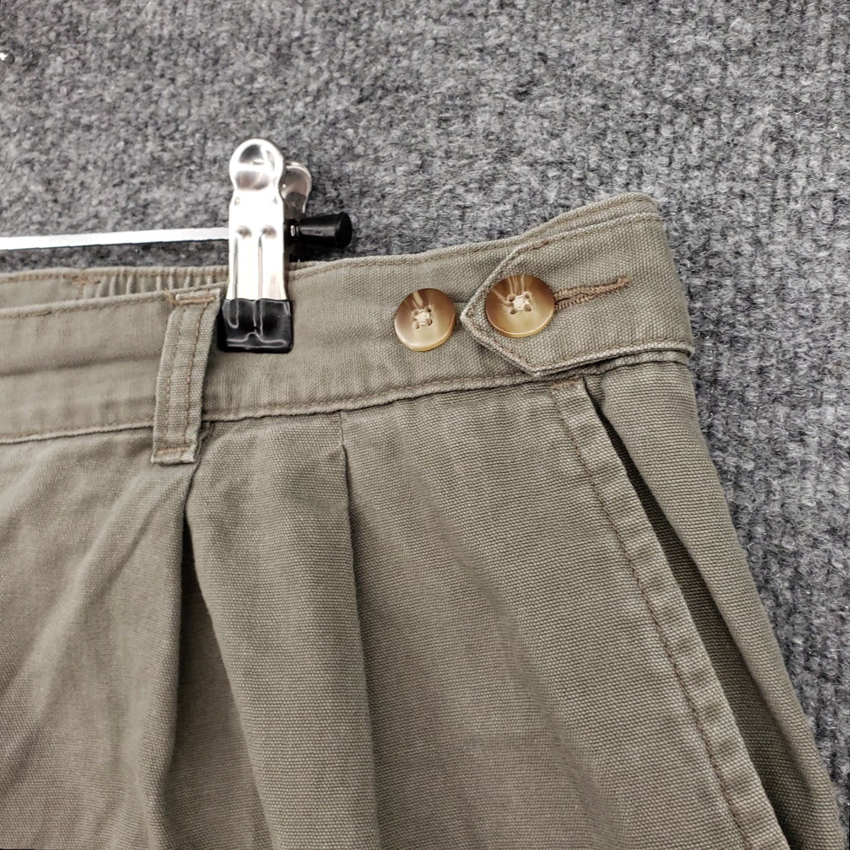 Savane Savane Mens Gray Chino Shorts 40 Mid-Rise 8" Pleated Front Casual Outdoor Vintage? (No) Size US 40 / EU 56 - 6 Thumbnail