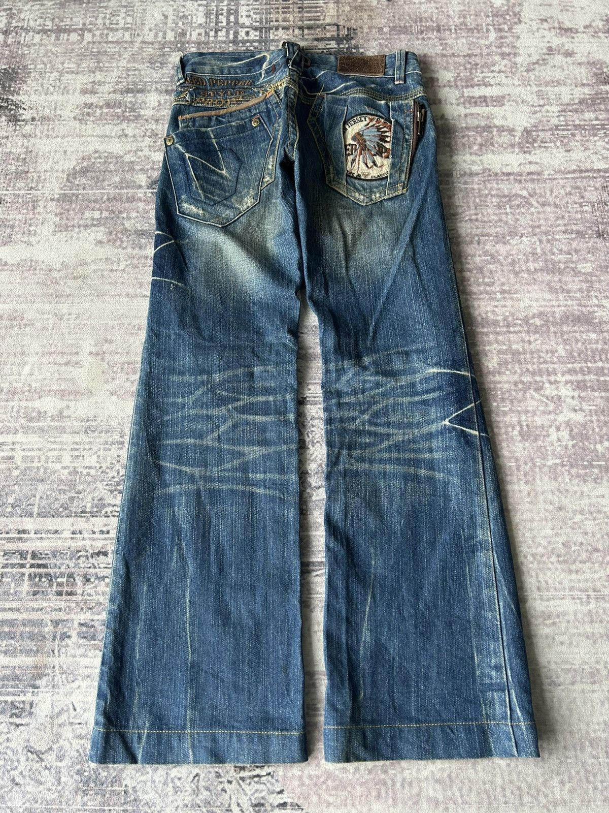 Ed Hardy Y2K Red Pepper Flared Jeans Size 28" / US 6 / IT 42 - 2 Thumbnail