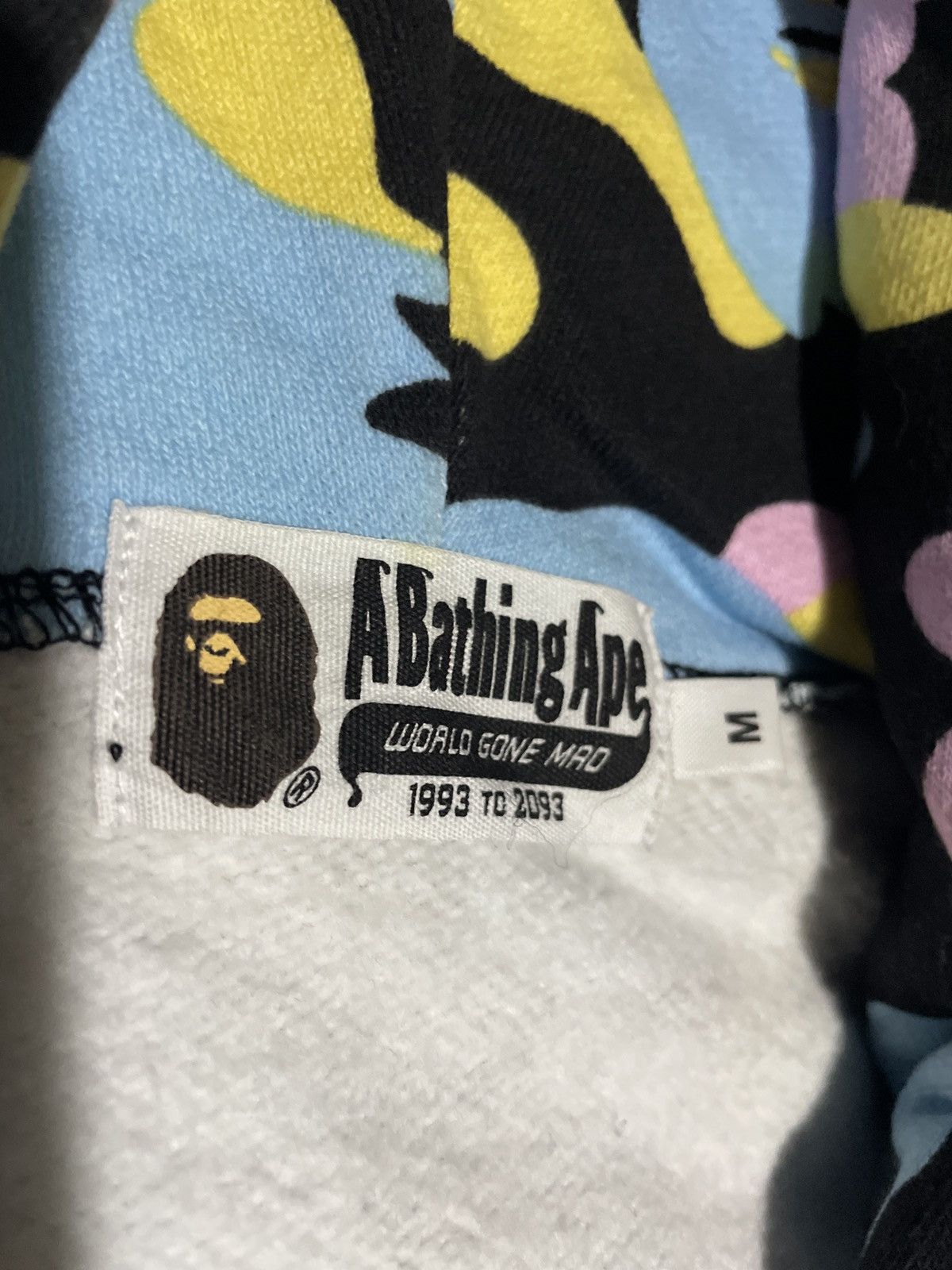 Bape Bape candy camo shark hoodie M rare Size US M / EU 48-50 / 2 - 5 Thumbnail
