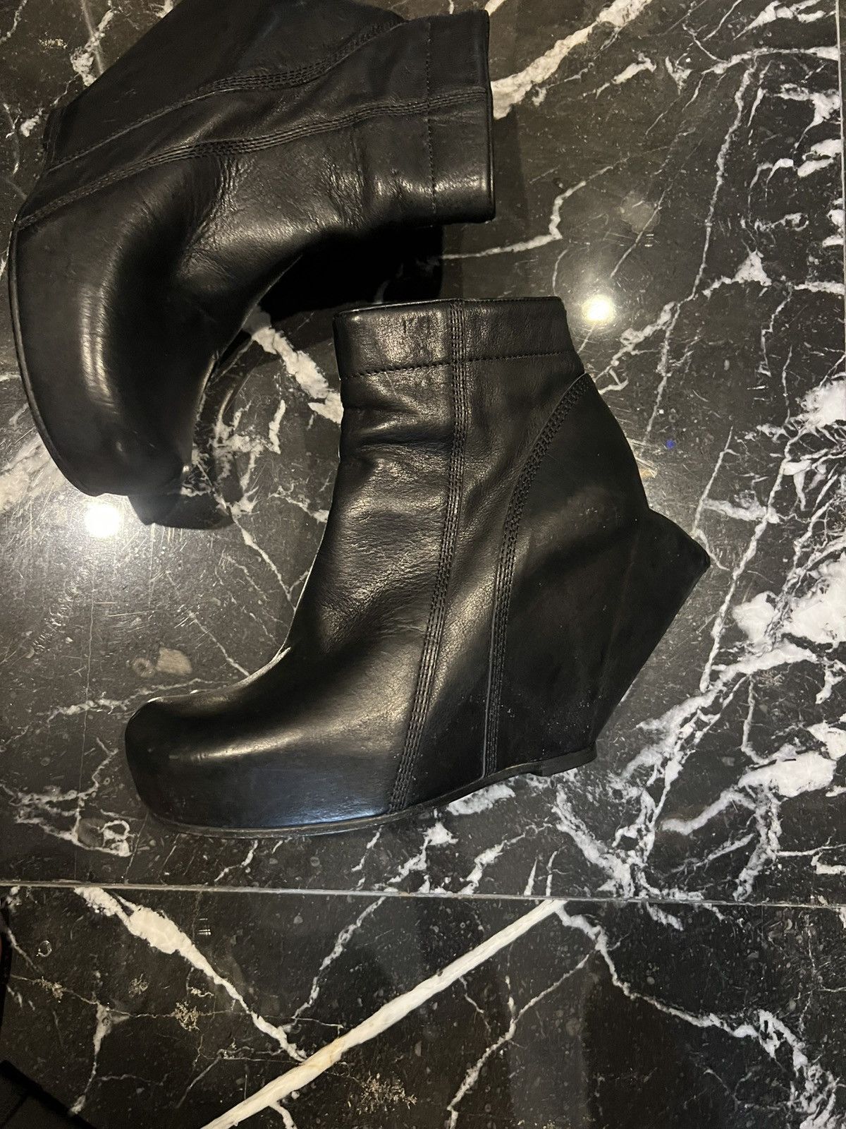 Rick Owens Rick Owens black turbo ankle boots with peak wedge Size US 5 / IT 35 - 10 Thumbnail