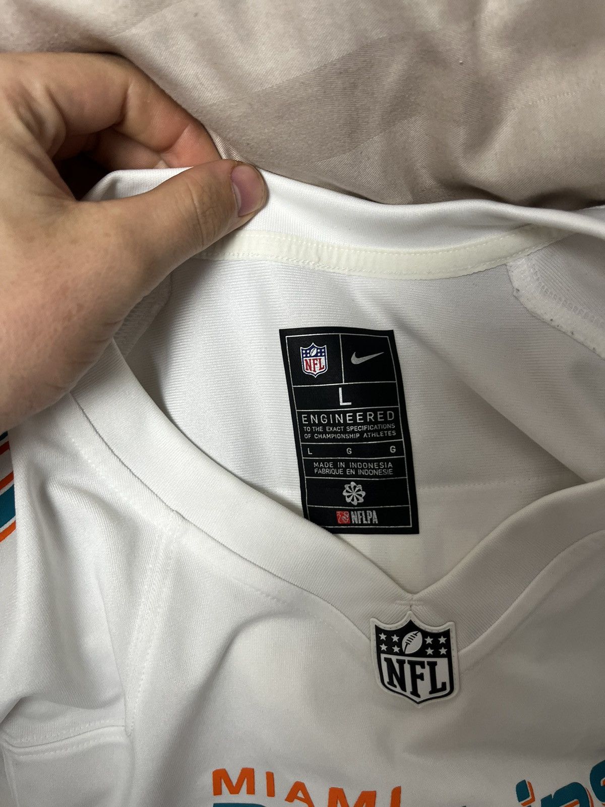 Nike Nike Miami Dolphins #10 NFL Jersey Size US L / EU 52-54 / 3 - 8 Thumbnail