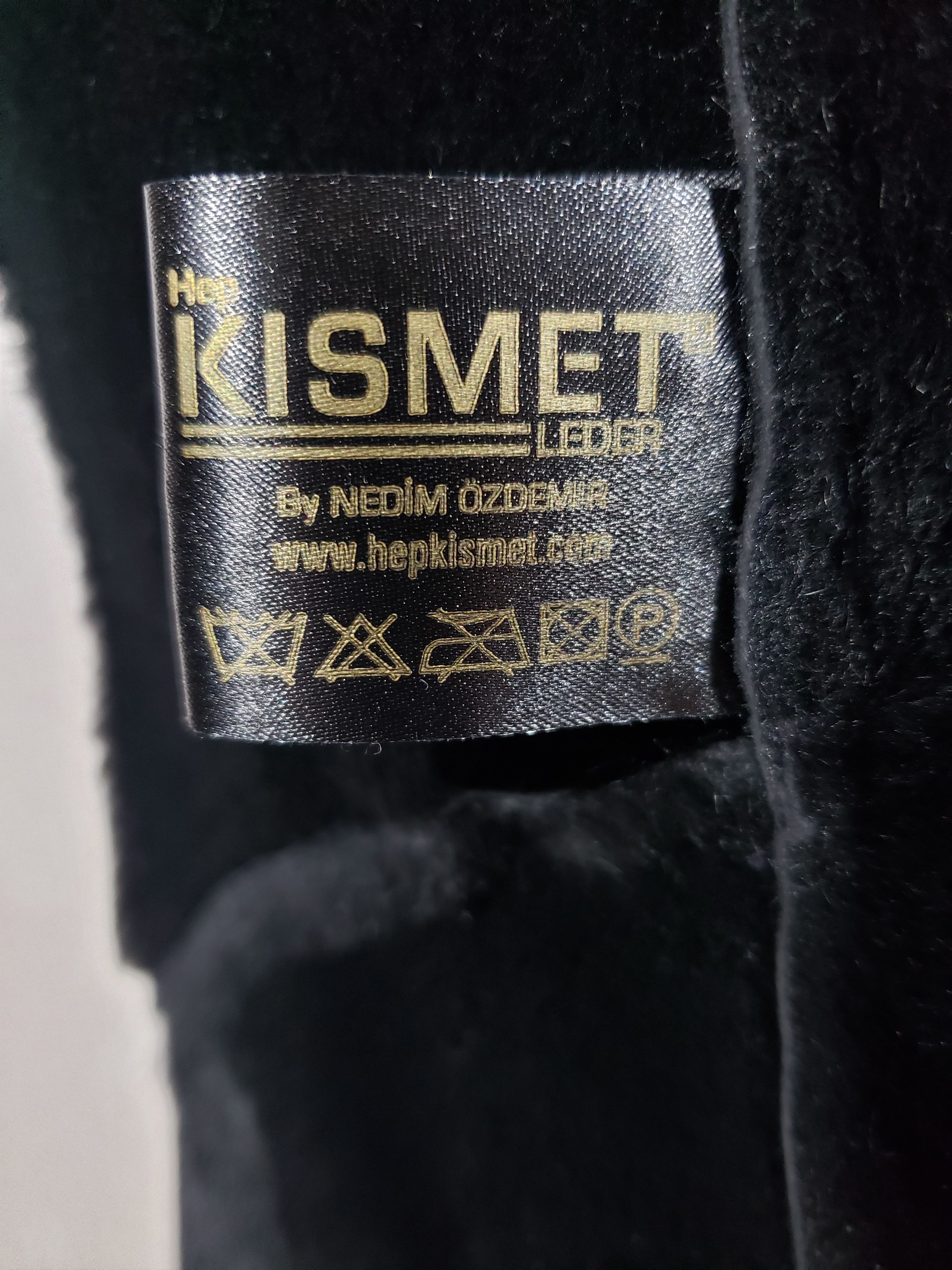Other Wonderful women's warm sheepskin coat with genuine fur. Size L / US 10 / IT 46 - 8 Thumbnail