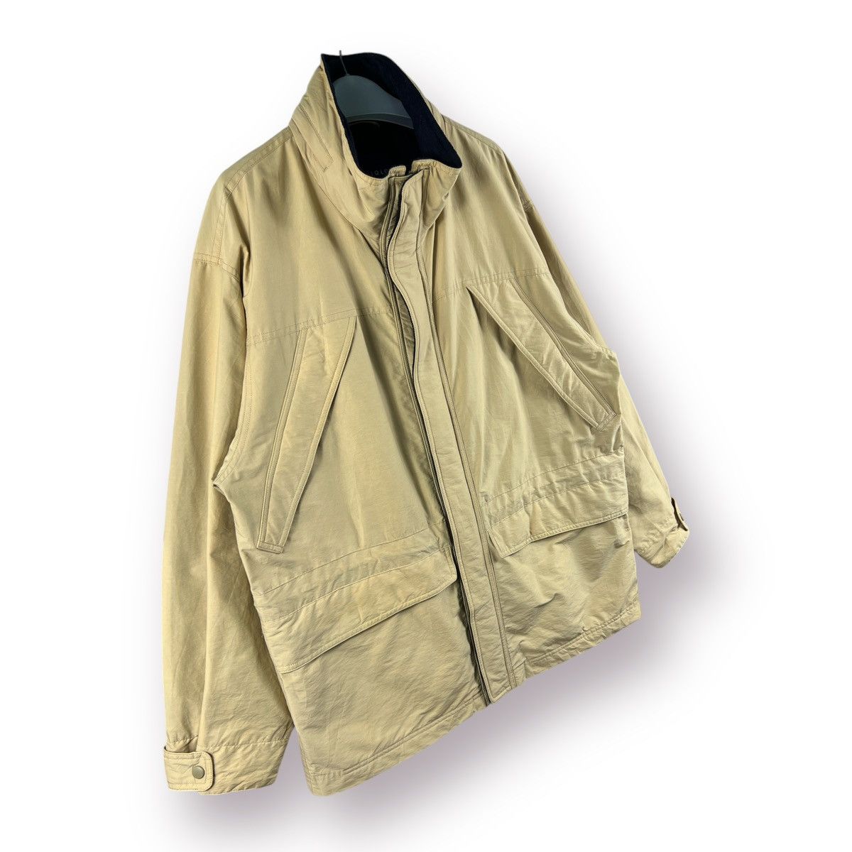 Japanese Brand × Uniqlo × Vintage 🔥 VINTAGE UNIQLO POLYESTER BARN JACKET - L Size US L / EU 52-54 / 3 - 3 Thumbnail