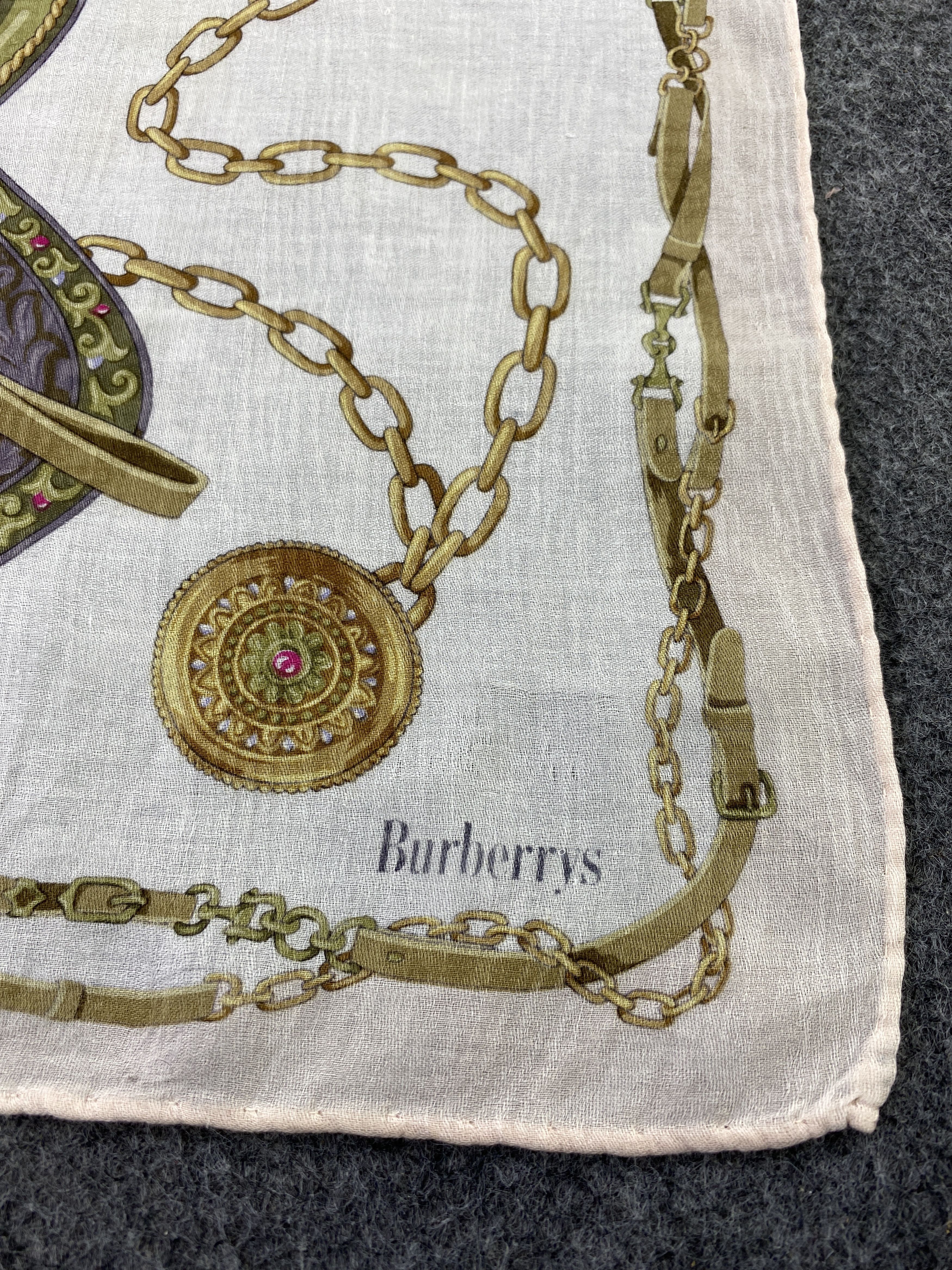 Burberry Burberry Handkerchief / Bandana / Neckerchief-B253 Size ONE SIZE - 5 Thumbnail