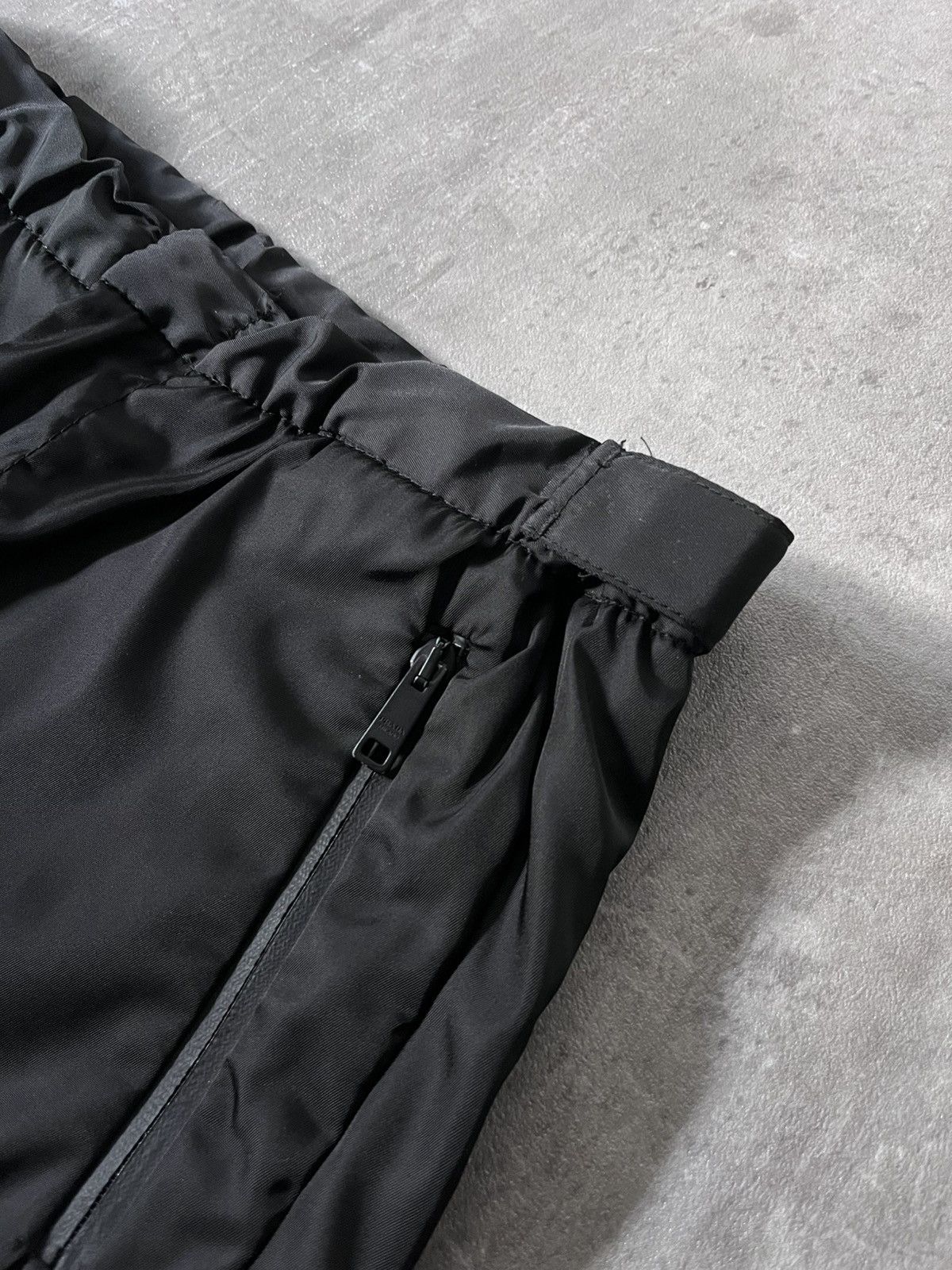 Prada Prada S/S 18 Gabardine Black Nylon Strap Pants Size US 30 / EU 46 - 7 Thumbnail