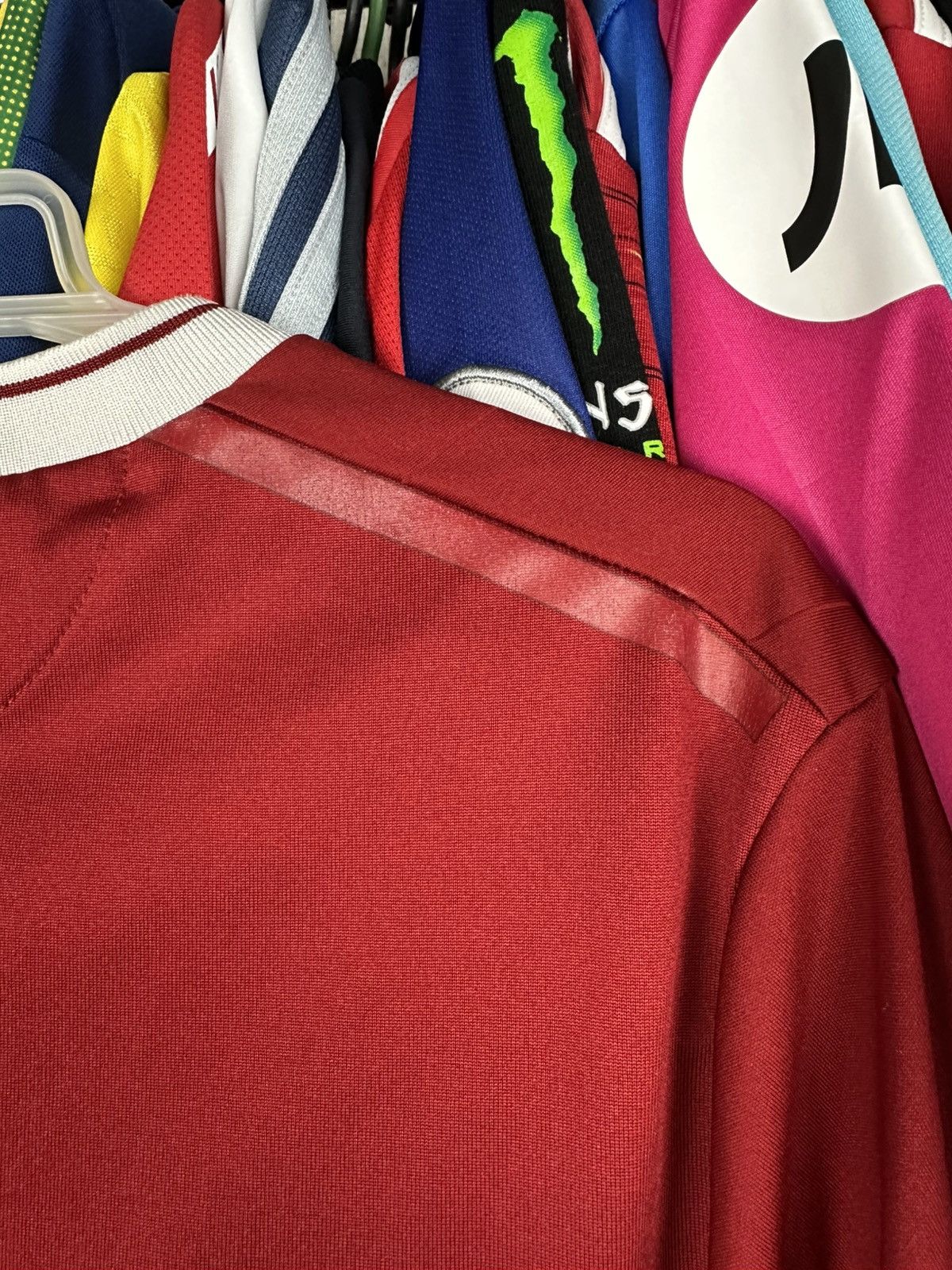New Balance LIVERPOOL 2017-2018 FOOTBALL SHIRT SOCCER JERSEY NEW BALANCE Size US S / EU 44-46 / 1 - 9 Thumbnail