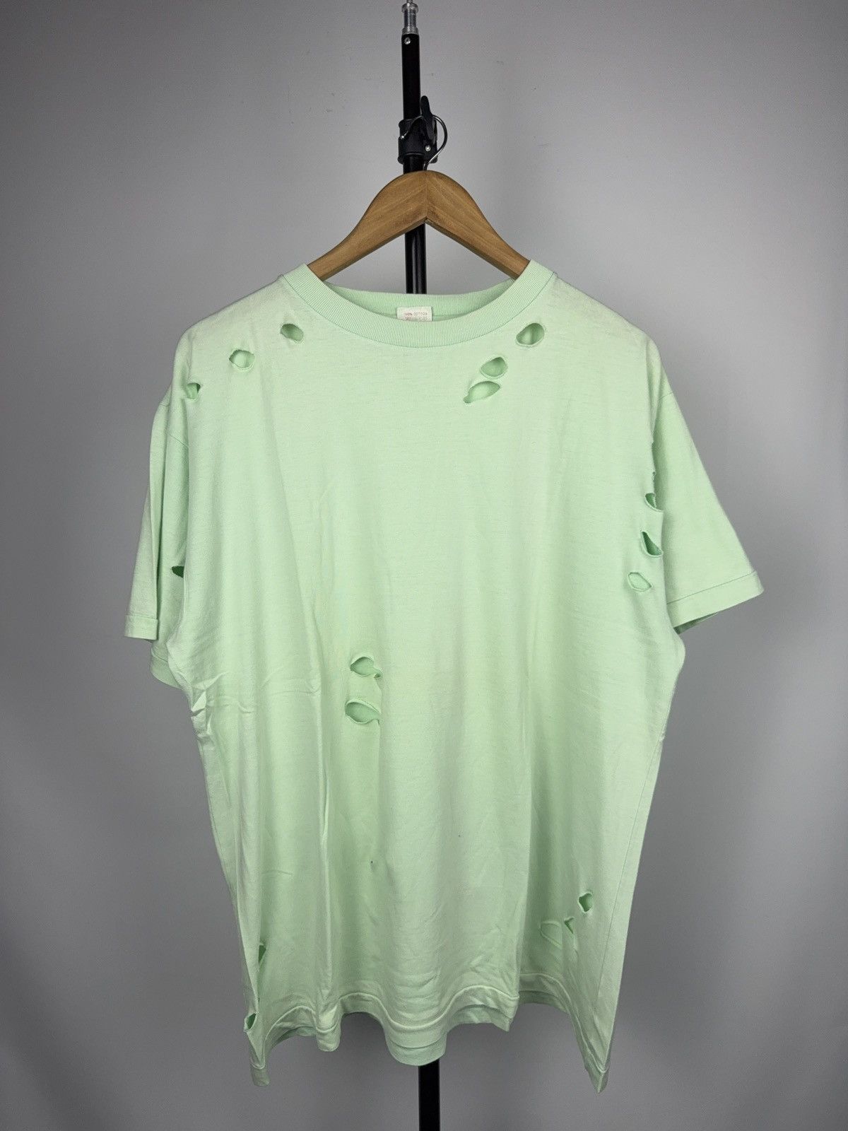 Japanese Brand Vintage Retro 90s Blank Basic Japanese Distressed Grunge Tee Size US L / EU 52-54 / 3 - 1 Thumbnail
