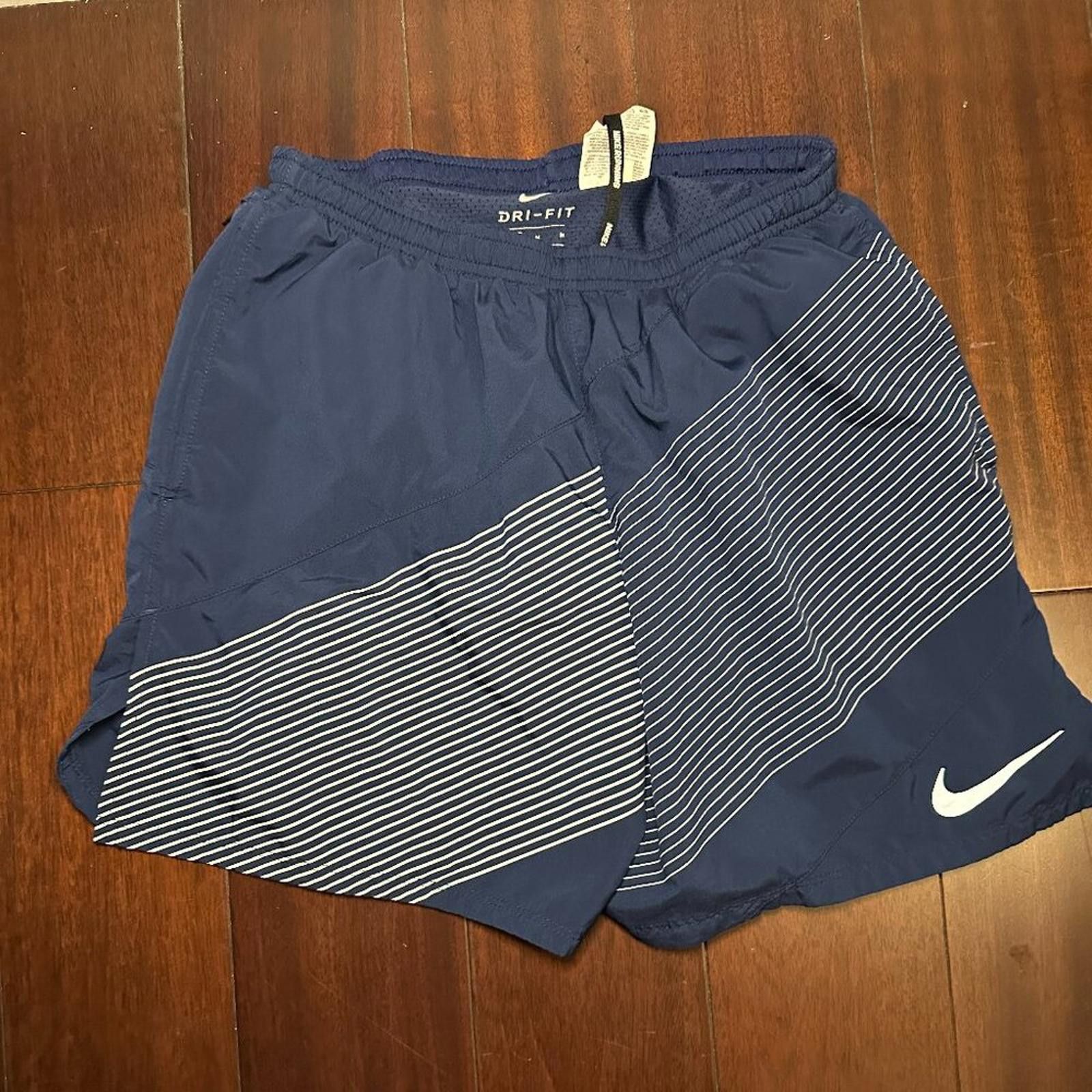 Nike Nike Men’s Running Shorts Size Medium Stylish & Comfortable! Size US 32 / EU 48 - 1 Thumbnail