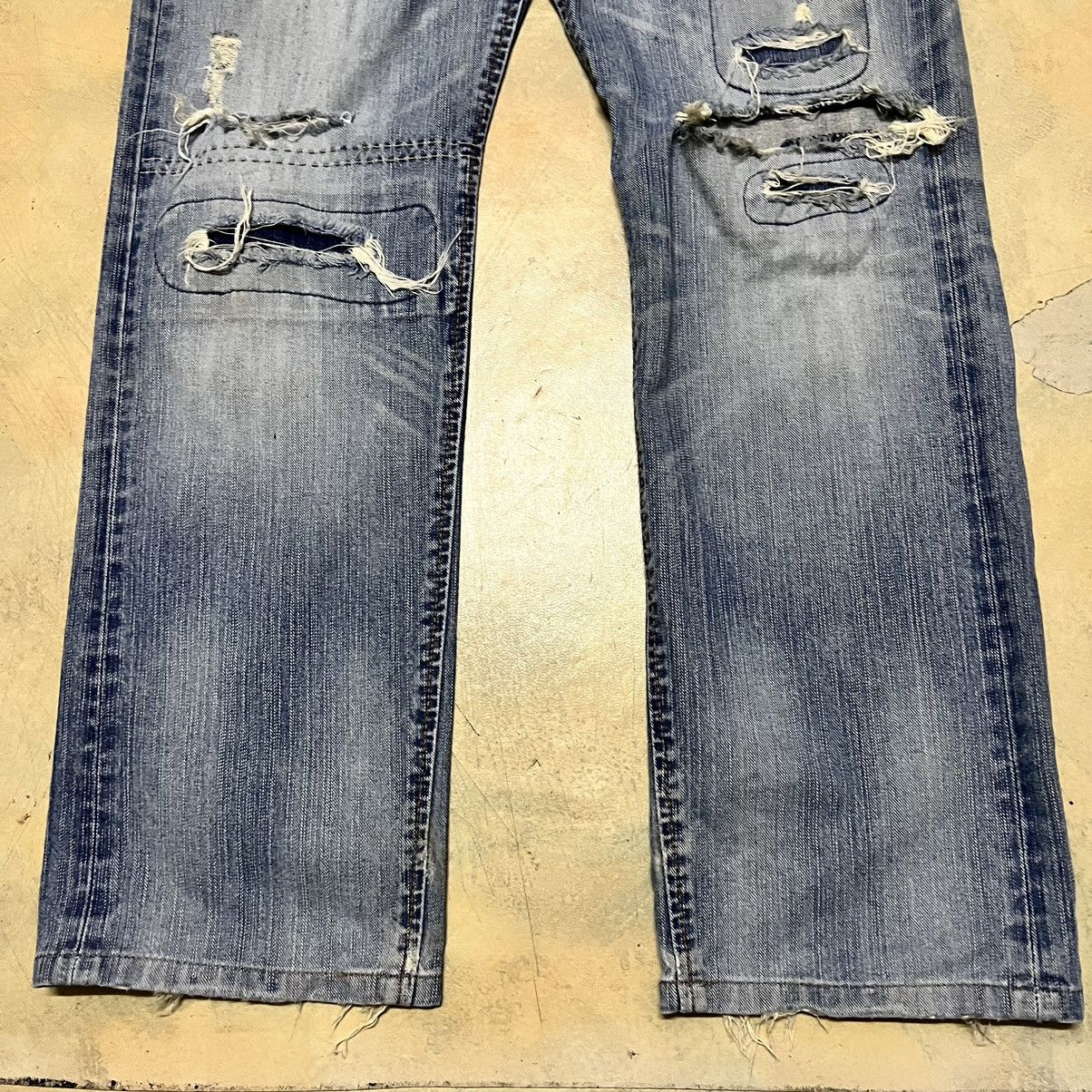 Edwin Edwin Exclusive Vintage Distressed Style Denim Jeans Size US 30 / EU 46 - 5 Thumbnail