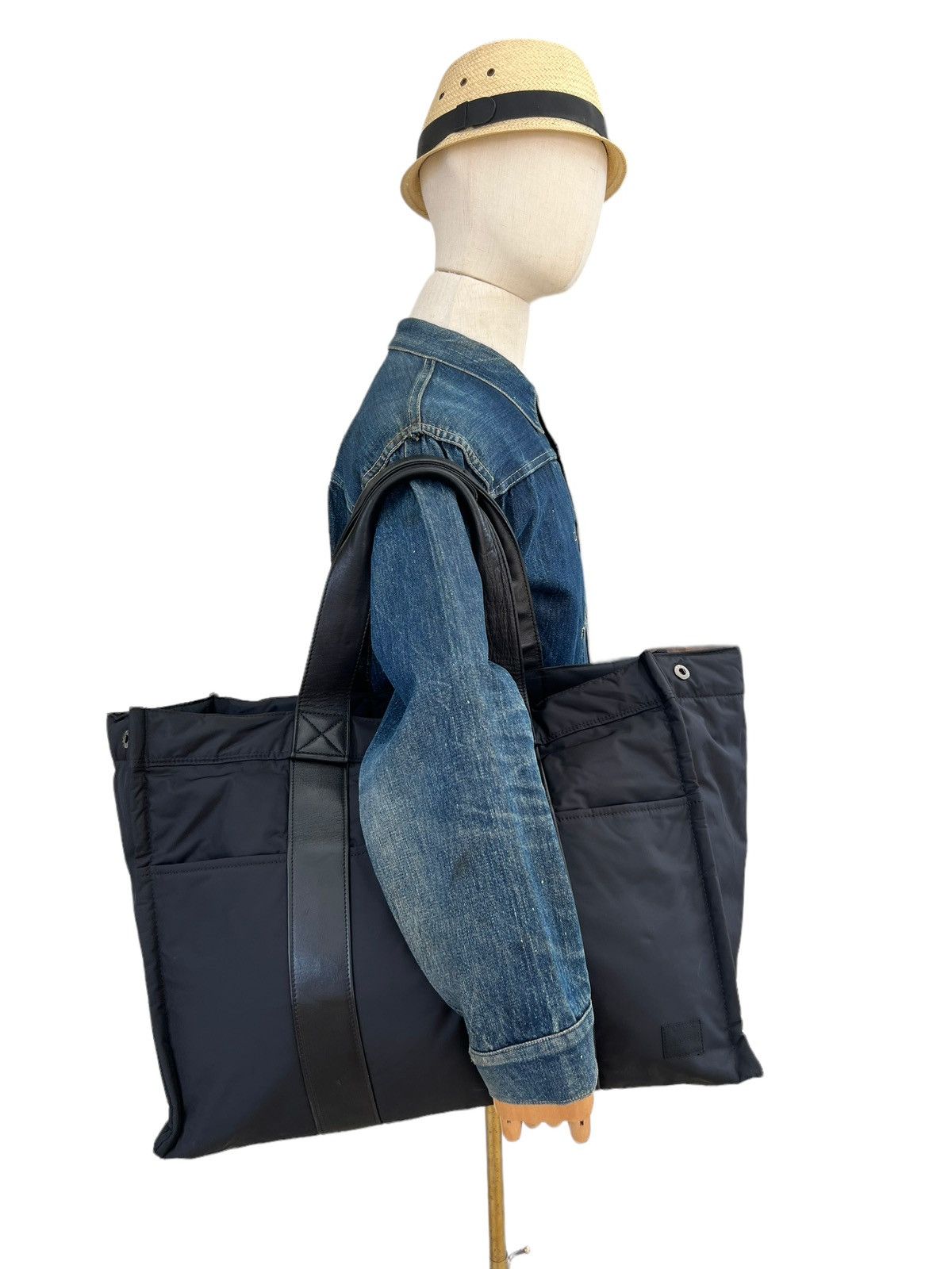 Porter Japan Porter X Black Beauty HeadPorter Huge Puffer Tote Bag Size ONE SIZE - 4 Thumbnail