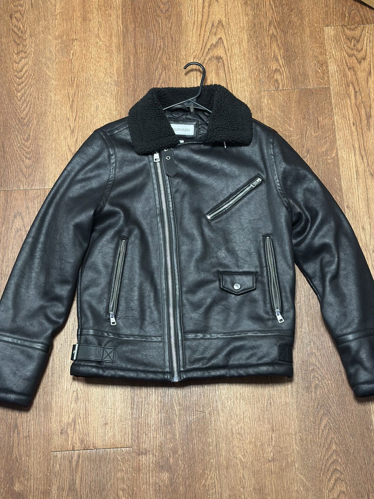 Calvin Klein Calvin Klein Faux Shearling Sherpa Biker Jacket Size US M / EU 48-50 / 2 - 1 Thumbnail