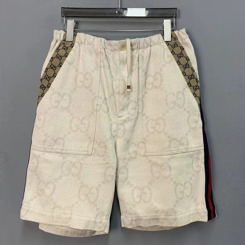 Gucci Gucci Printed Logo casual shorts 2503-Nextarrow Size US 34 / EU 50 - 1 Thumbnail
