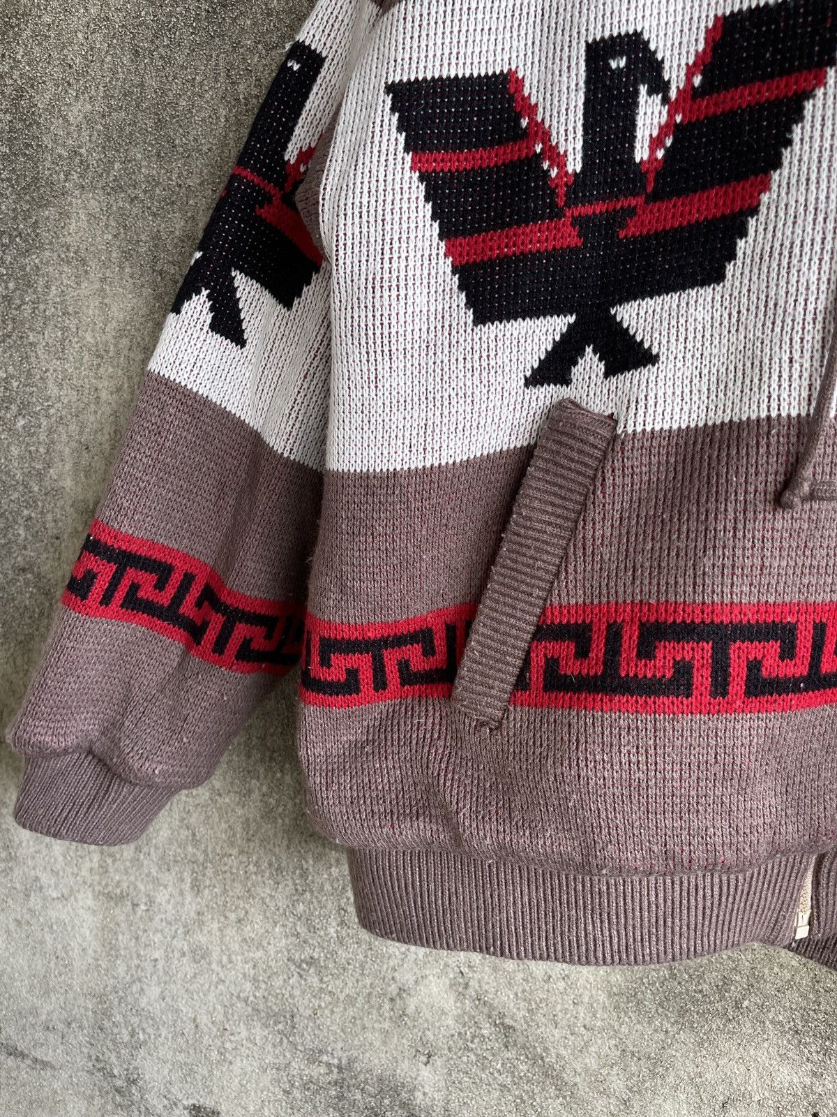 Native vintage 80s Thunderbird Eagle native-pattern hoodie Jacket Size US L / EU 52-54 / 3 - 12 Thumbnail