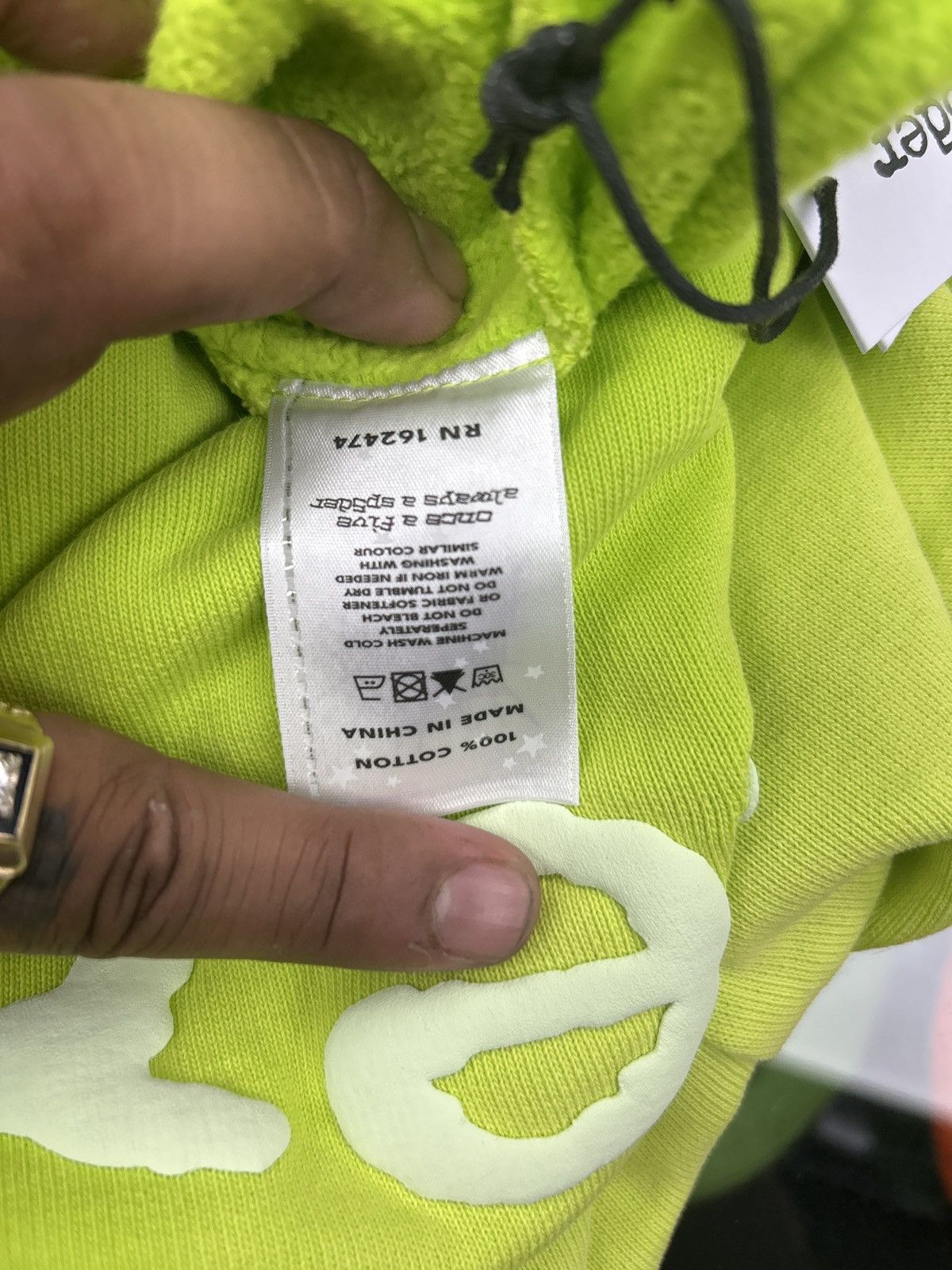 Sp5der Sp5der OG Web V2 Sweatshort Acid Green Size US 30 / EU 46 - 6 Thumbnail