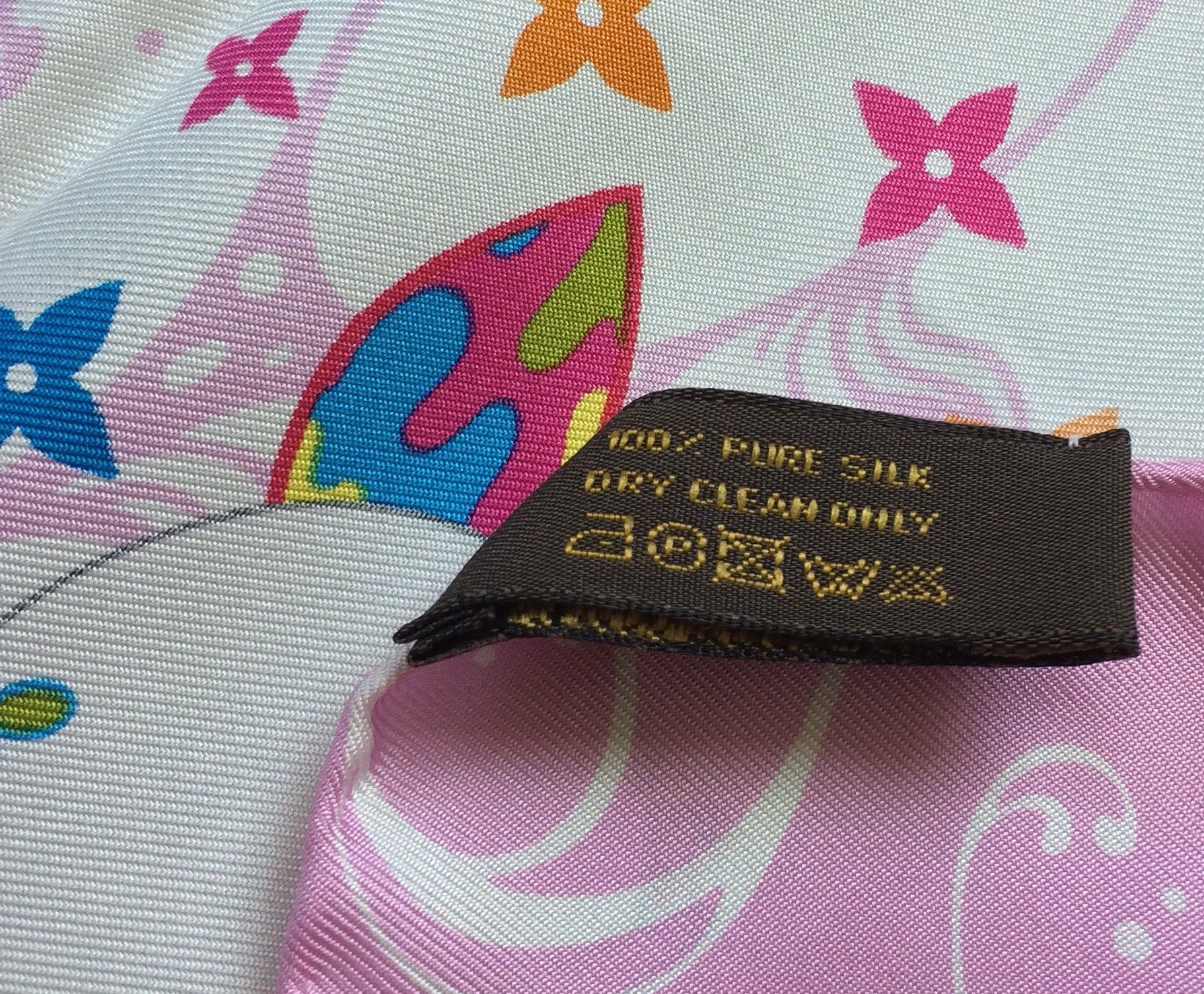 Louis Vuitton × Takashi Murakami S/S 2003 Vuitton Murakami Multicolor Monogram Silk Scarf Size ONE SIZE - 9 Thumbnail