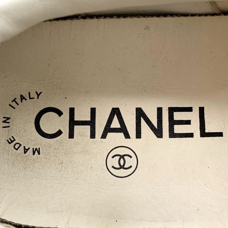 Chanel Chanel Light brown casual canvas sneakers with laces Size US 6 / IT 36 - 8 Thumbnail