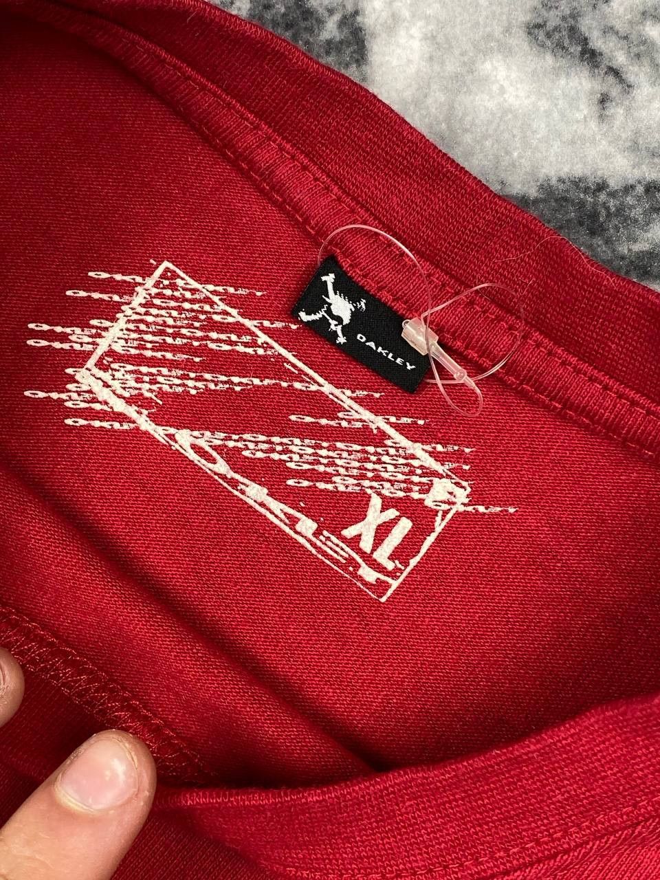 Oakley Vintage Oakley Long Sleeve T Shirt Big Logo 00s Size US XL / EU 56 / 4 - 5 Thumbnail