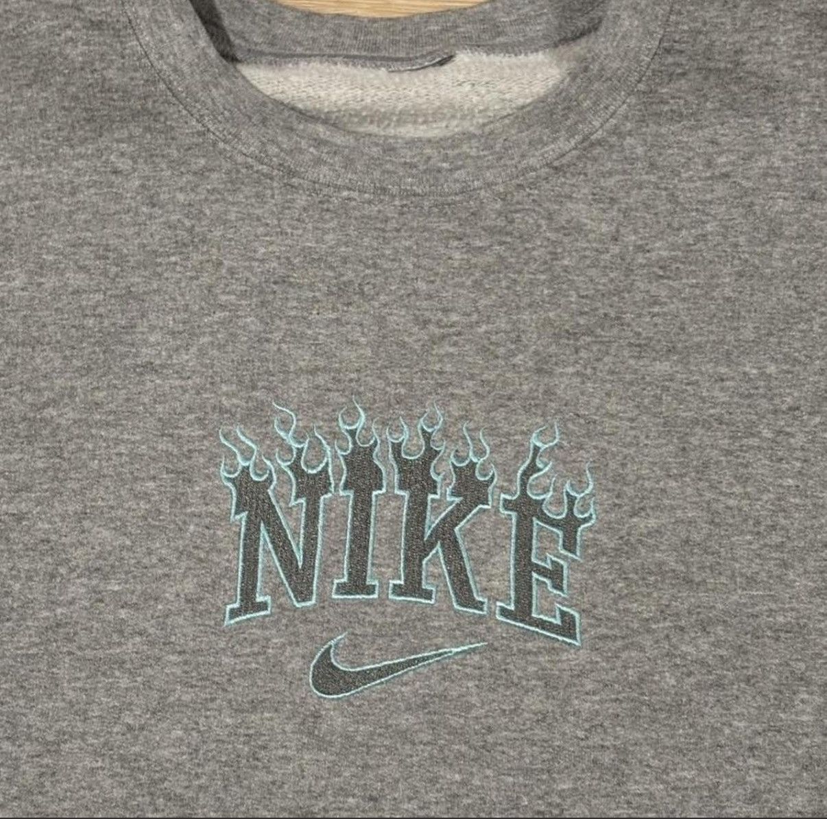 Nike Grey Nike embroidered crewneck Size M / US 6-8 / IT 42-44 - 3 Thumbnail