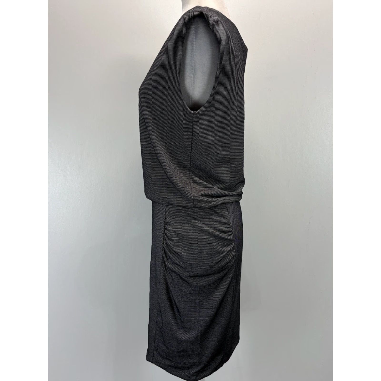 Athleta Athleta Westwood Microstripe Dress Black White Ruched Soft Stretch Size Small Size S / US 4 / IT 40 - 2 Thumbnail