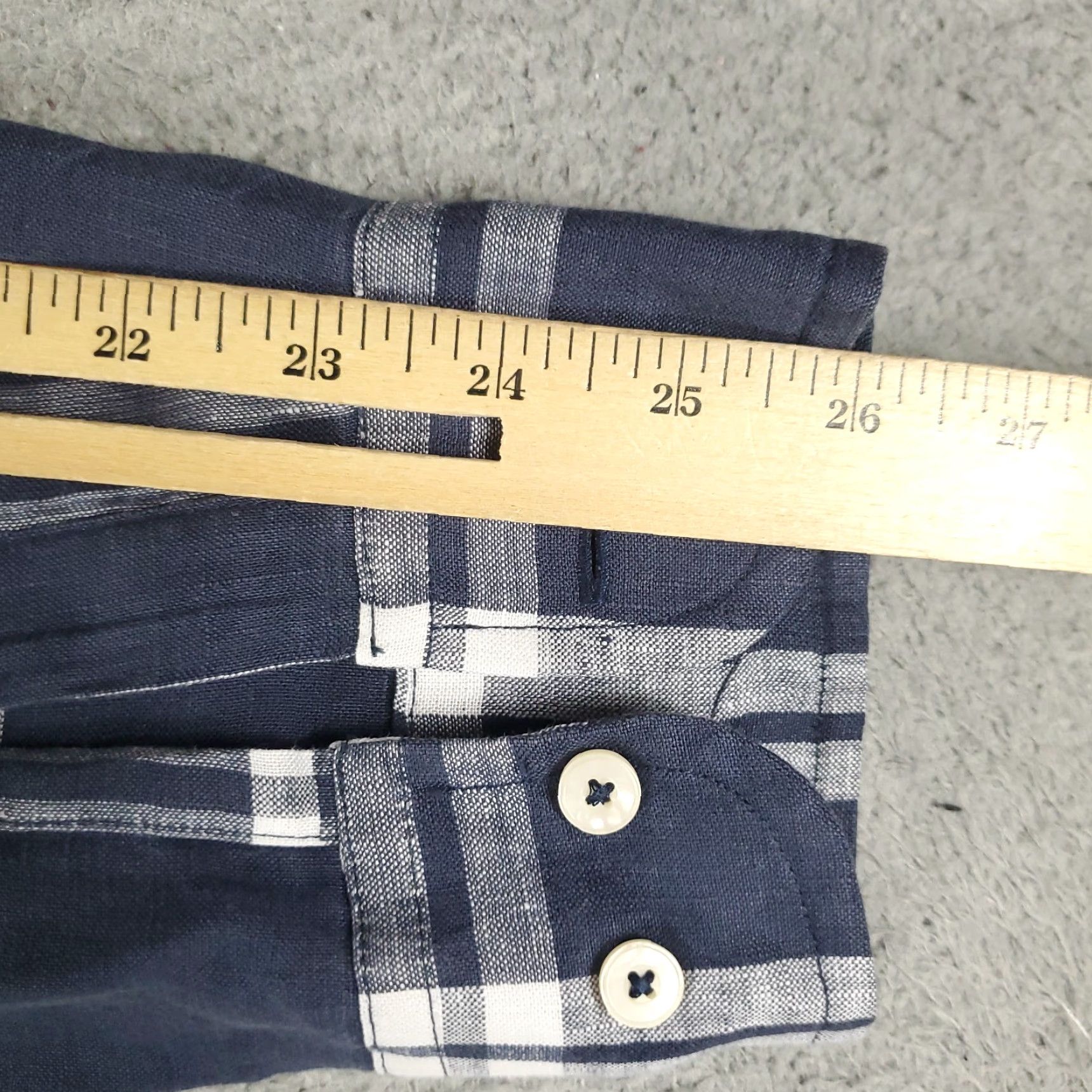 UNTUCKit UNTUCKit Men's XL Blue Plaid Linen Button-Up Shirt Long Sleeve Casual Size US XL / EU 56 / 4 - 6 Thumbnail