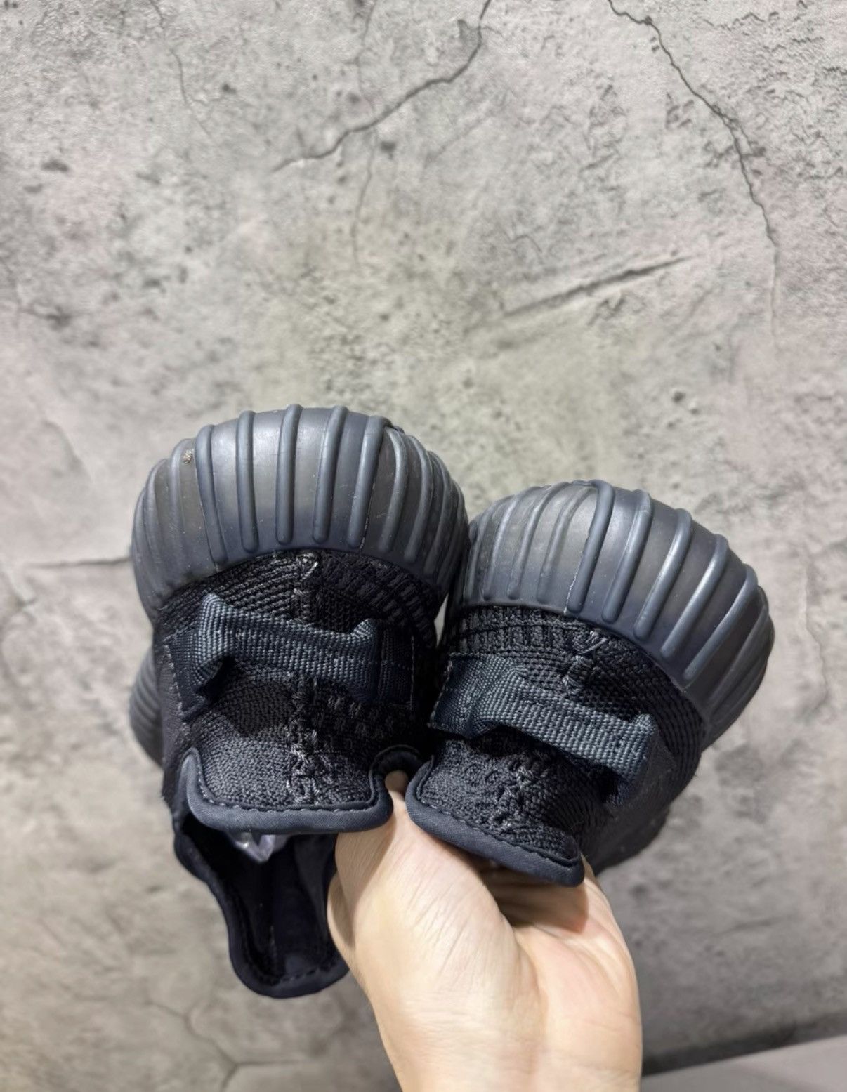 Adidas Adidas Yeezy 350 Onyx, Style Code HQ4540 K37 Size US 9.5 / EU 42-43 - 7 Thumbnail