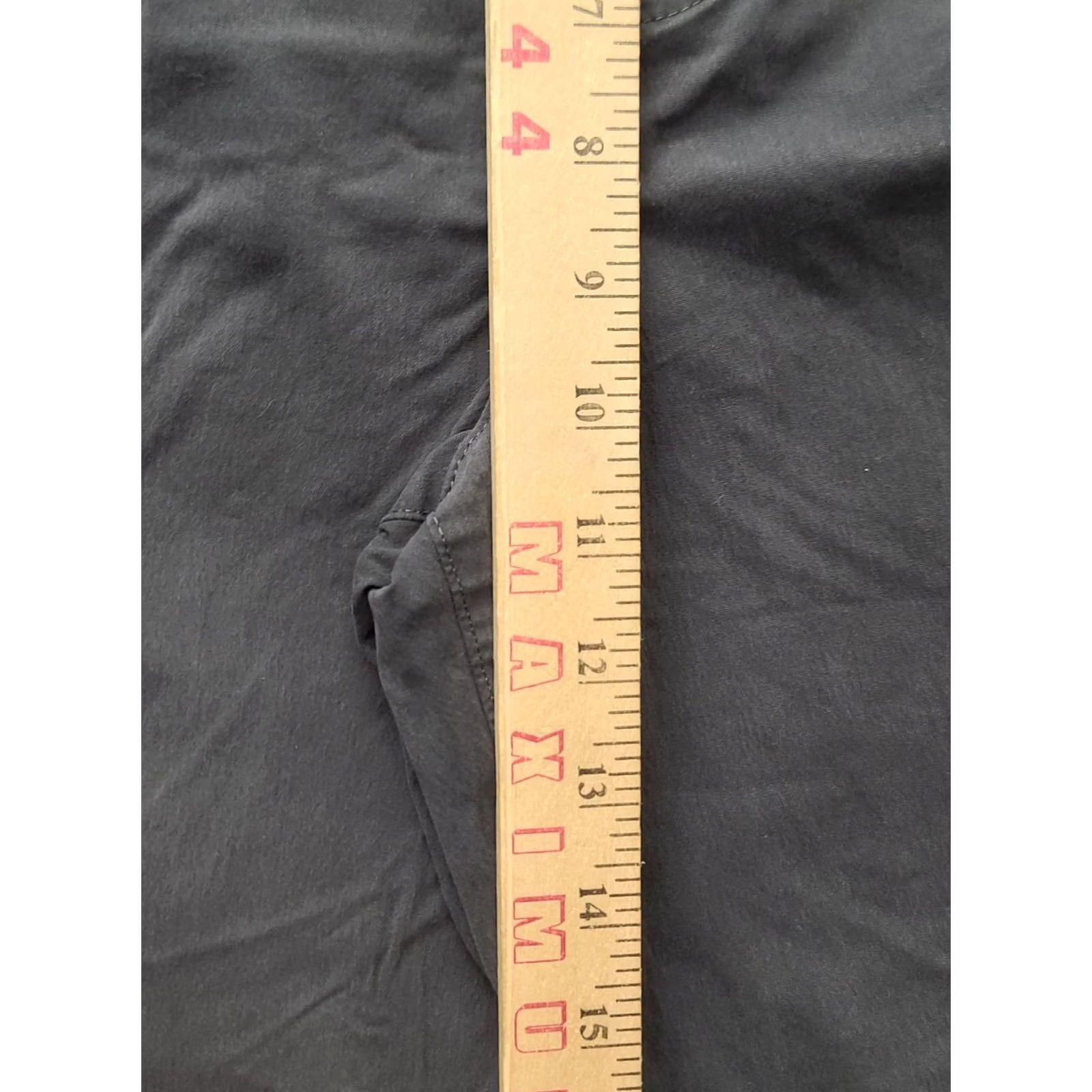 Eddie Bauer Eddie Bauer Capris Womens 8 Capri Pants Flat Front Twill Cotton Nylon Spandex 24 Inseam Gray Size ONE SIZE - 4 Thumbnail