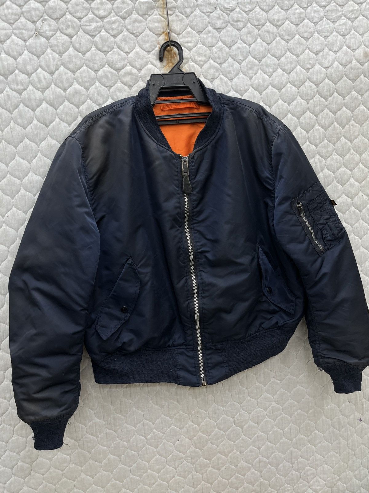 Alpha Industries 🔥🔥🔥STEALS ALPHA INDUSTRIES MA 1 JACKET Size US XL / EU 56 / 4 - 3 Thumbnail