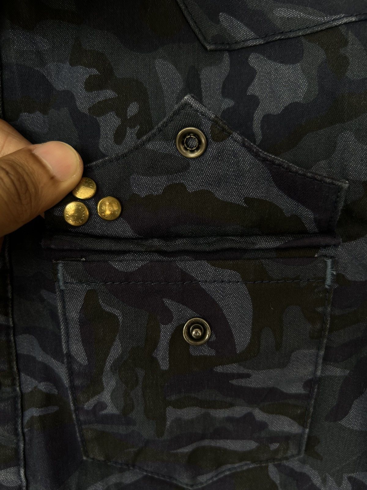 Tete Homme Rare Vintage Tete Homme Camo Double Pocket Button Ups Shirt Size US S / EU 44-46 / 1 - 9 Thumbnail