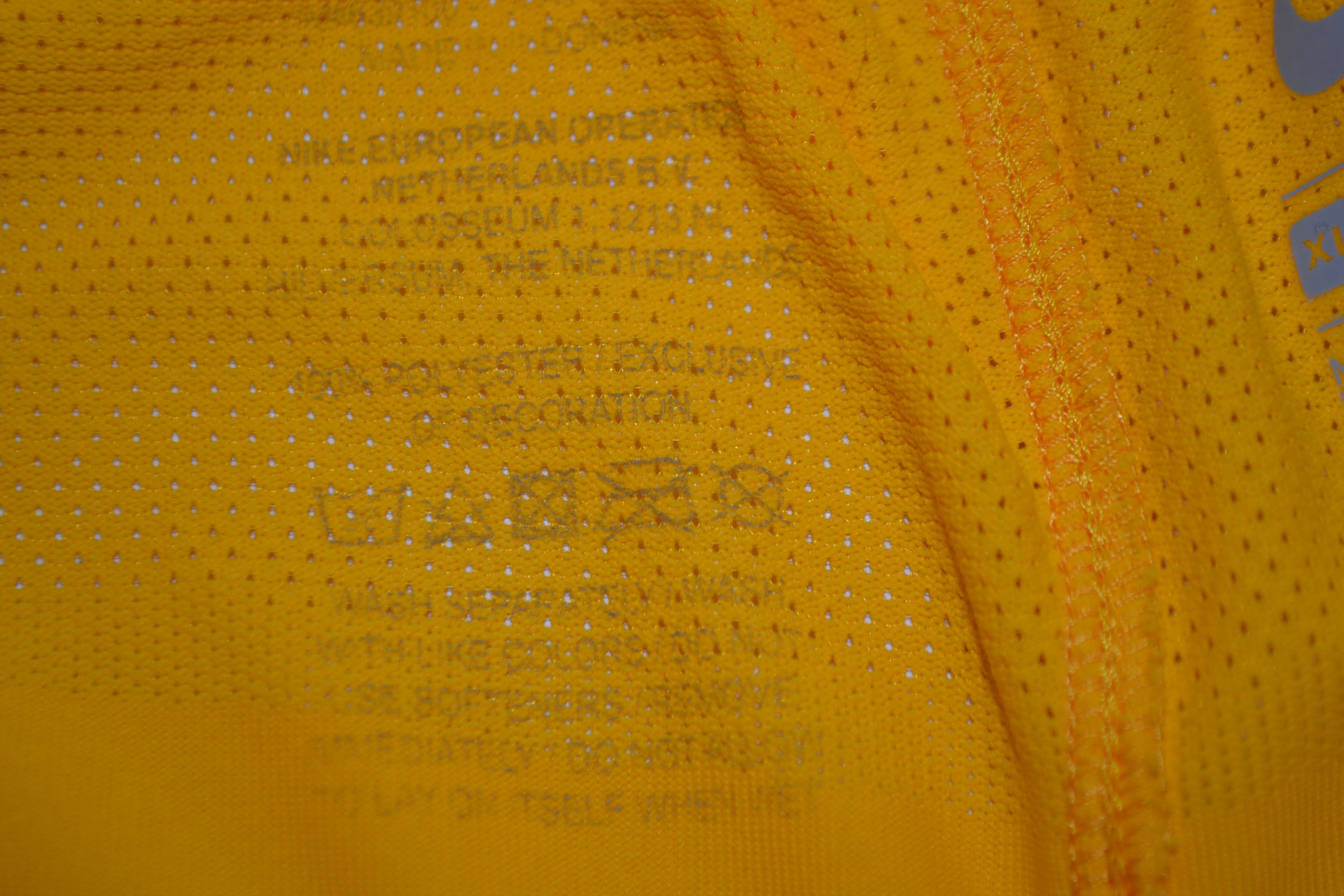 Nike Tottenham Hotspur Goalkeeper Shorts 2019 Vaporknit Authentic Size US 36 / EU 52 - 4 Thumbnail