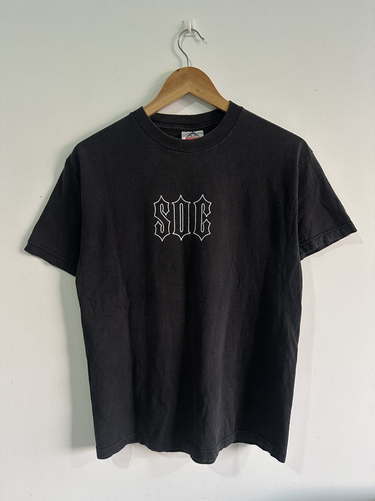 Outkast × Rap Tees × Vintage Vintage Social Outcast SOC Tshirt Inspired West Coast Choper Size US M / EU 48-50 / 2 - 4 Thumbnail