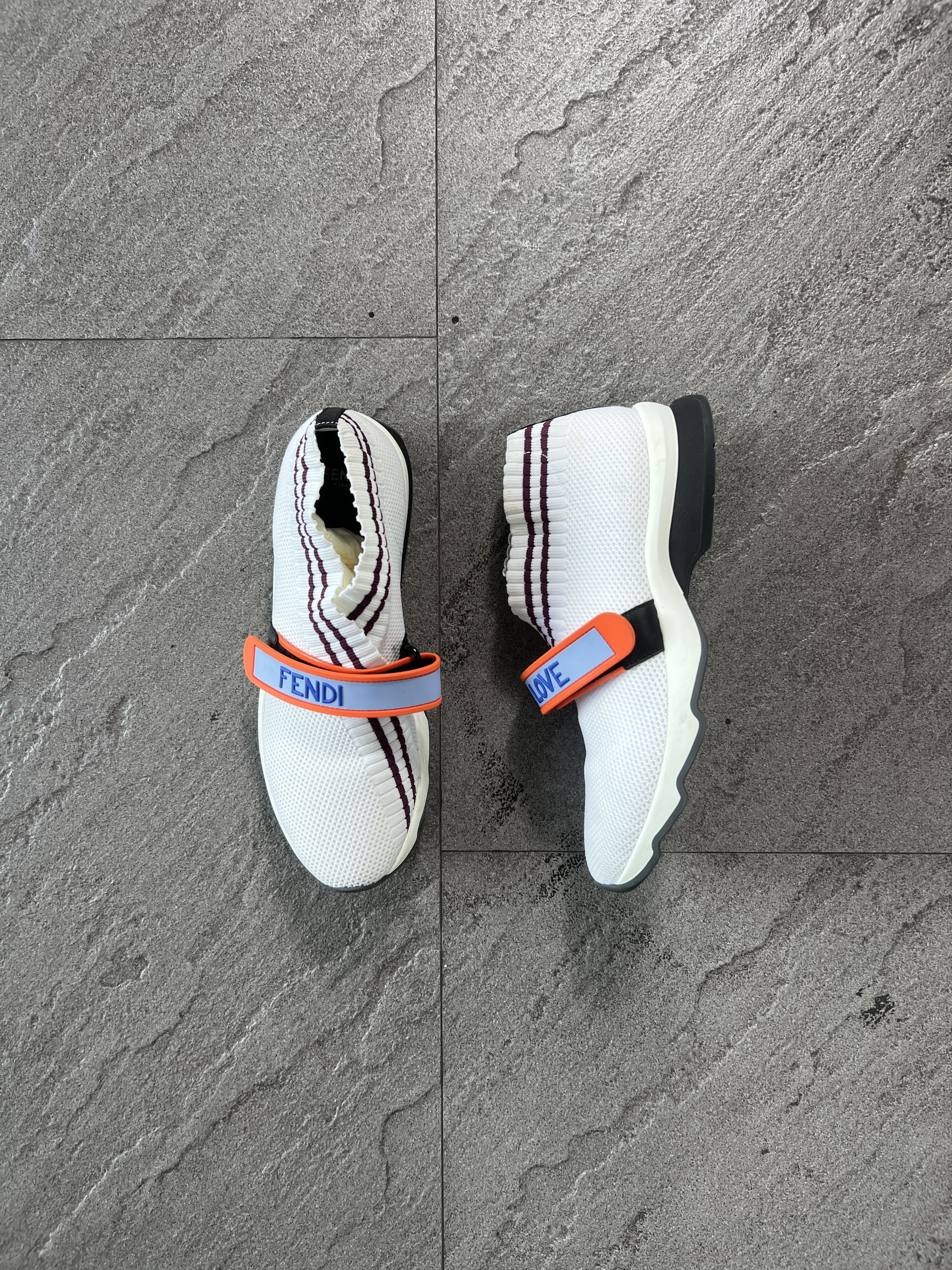 Fendi FENDI LOVE Strap Sock Sneakers White EU38 Size US 8 / IT 38 - 1 Thumbnail