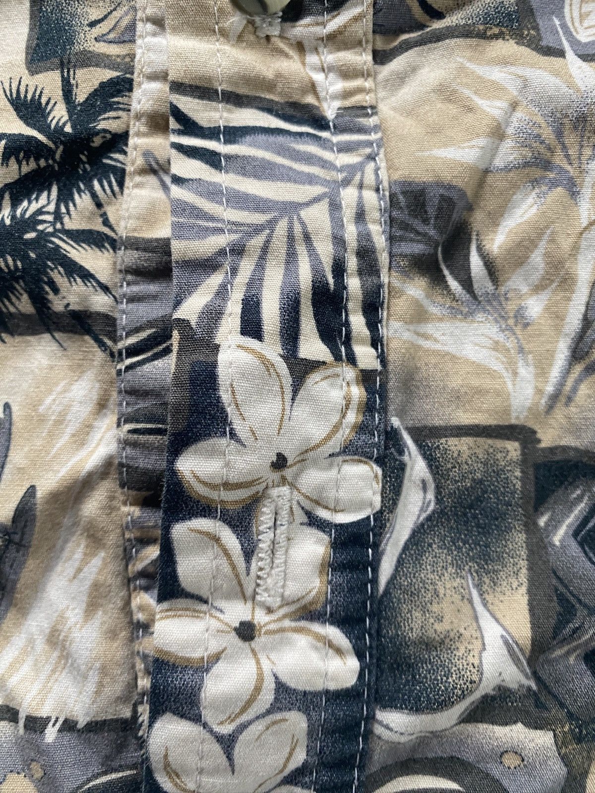 Vintage Vintage 80’s Hawaiian Beach Tribal Button Up Style Polo Size US XS / EU 42 / 0 - 6 Thumbnail