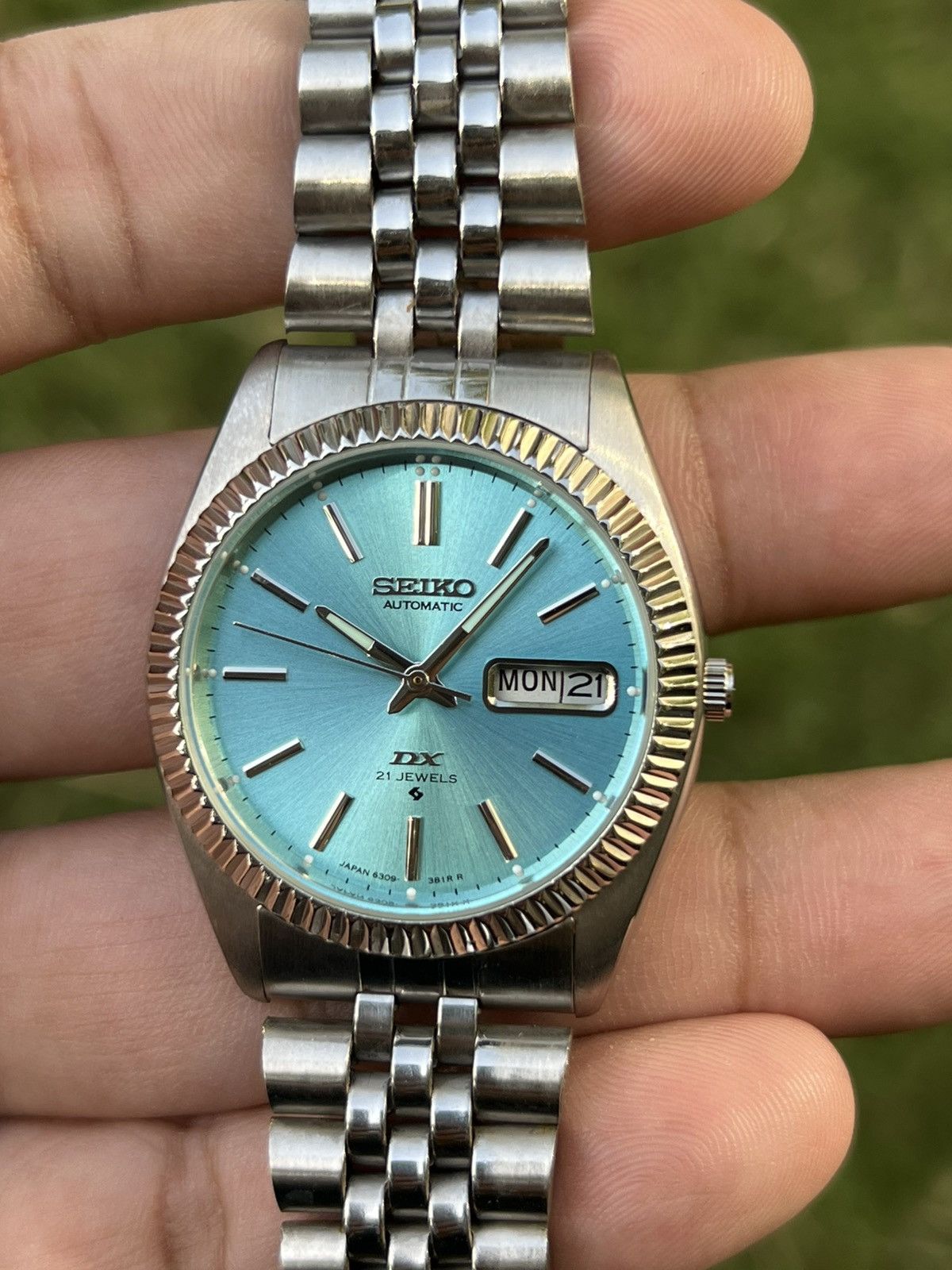 Seiko Seiko DX Automatic Fluted Bazel Day/Date Japan Size 36 - 12 Thumbnail